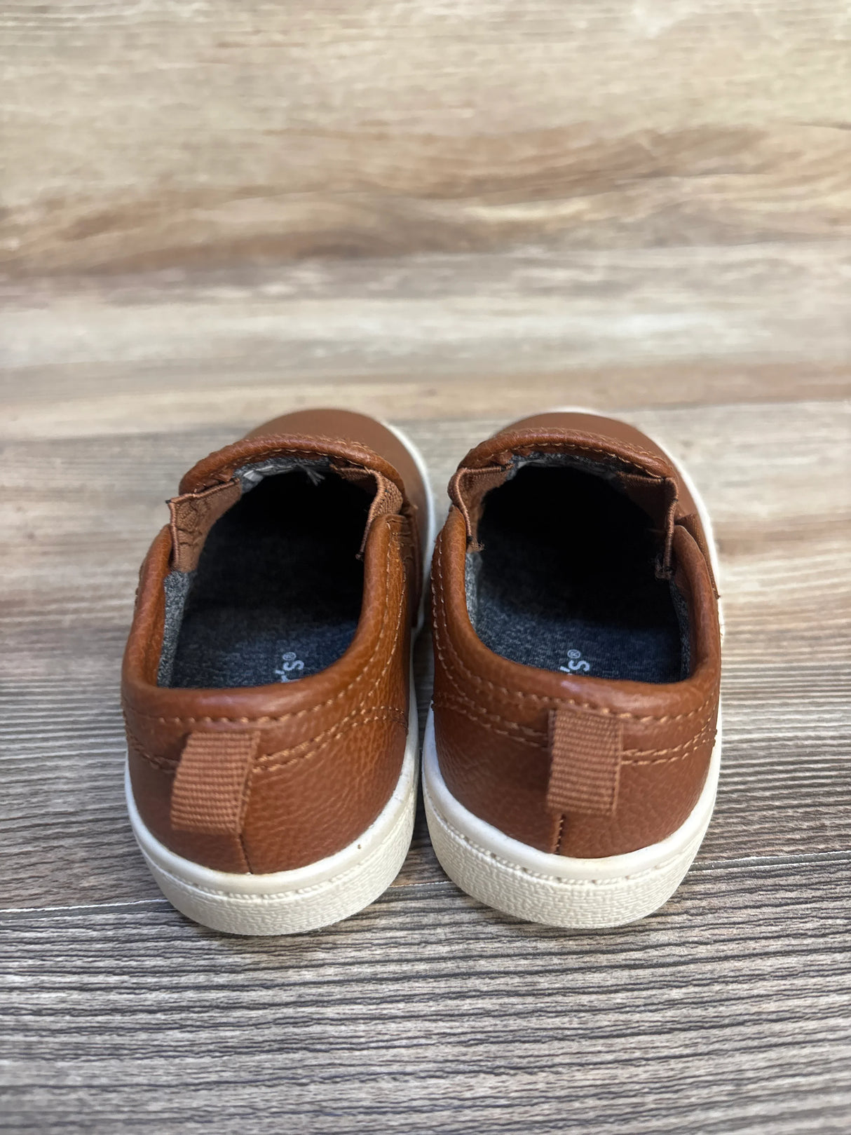 Carter's Ricky Casual Sneakers Brown sz 6c