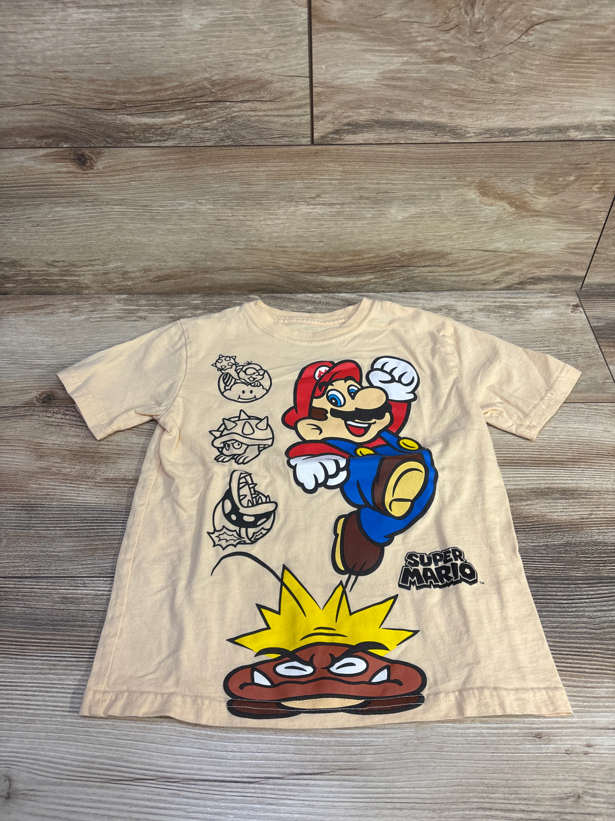 Super Mario Shirt Tan sz 5/6T