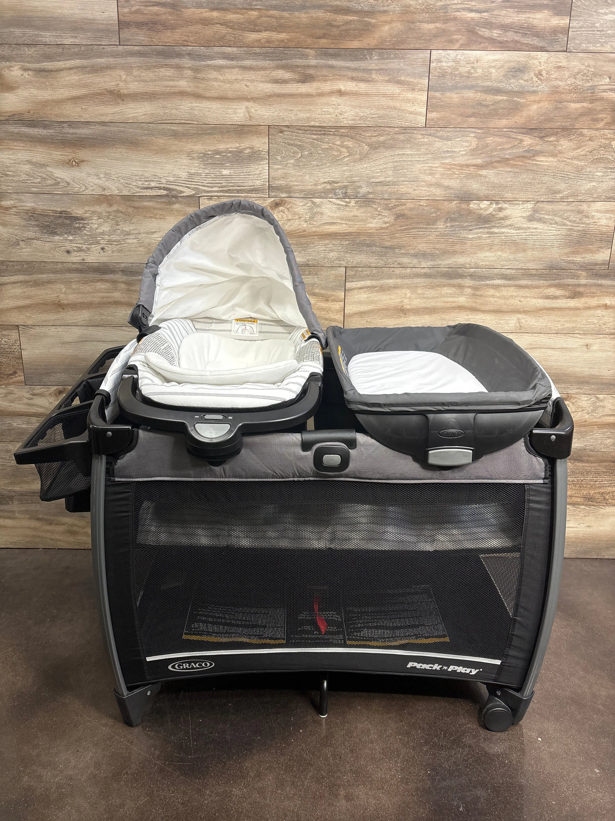 Graco Pack 'n Play Rock 'n Grow Playard in Hamilton