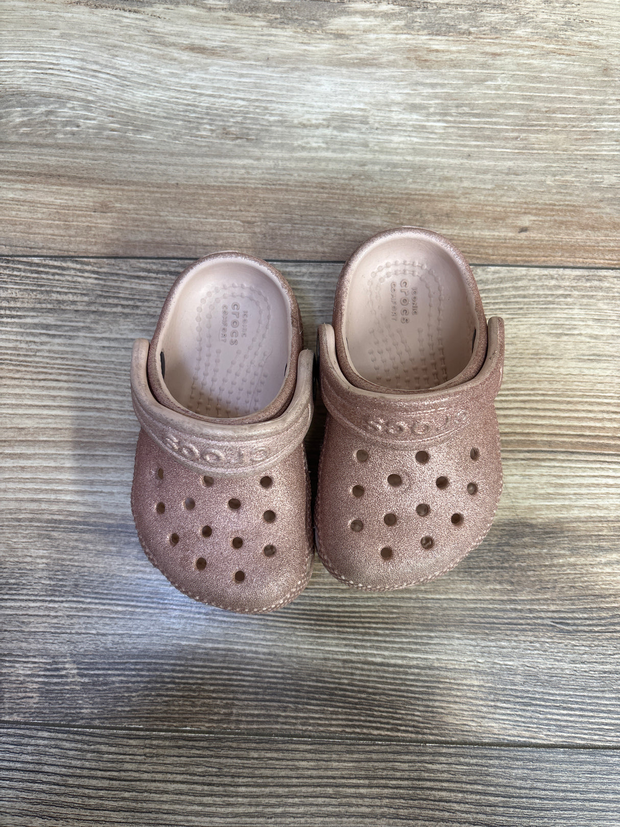 Crocs Classic Clogs Glittery Dusty Pink sz 4c