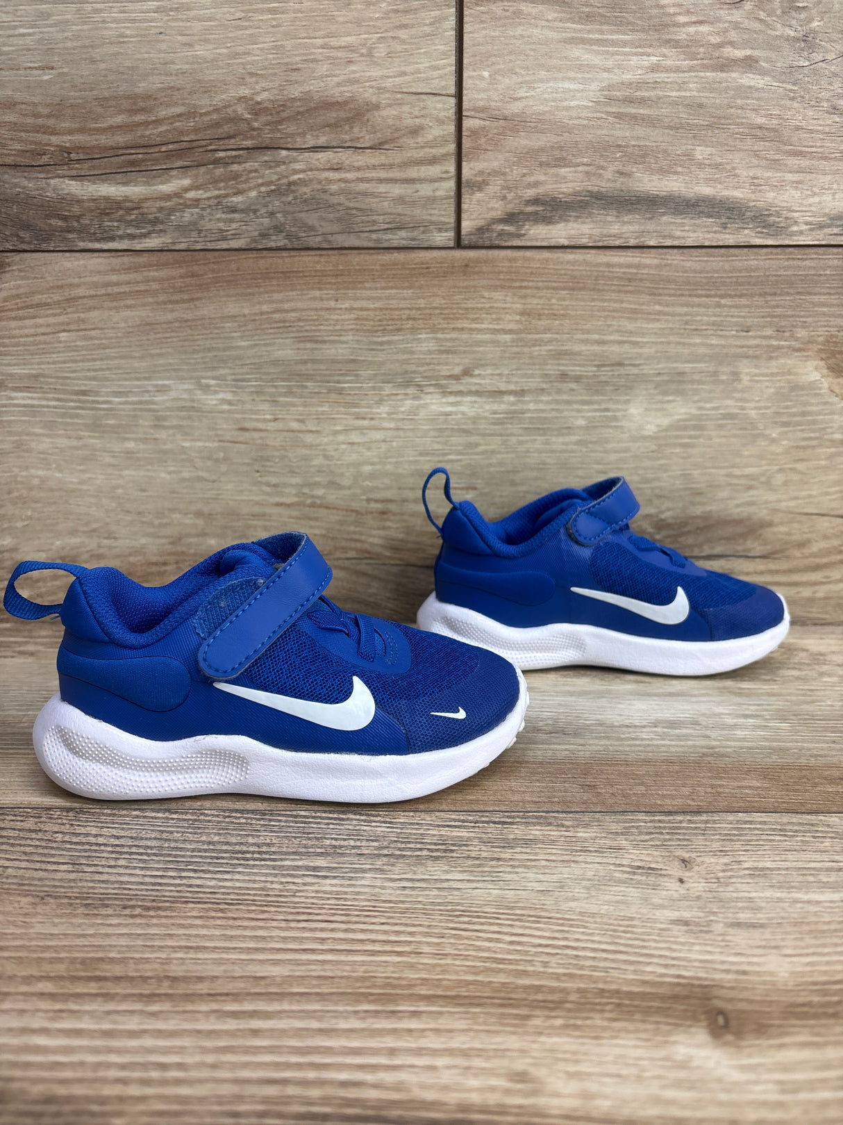 Nike Revolution 7 Sneakers Blue sz 7c