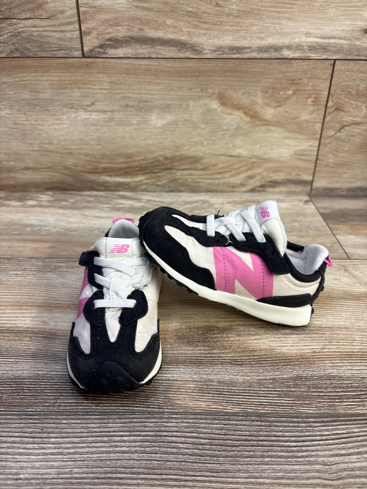 New Balance 327 Hook & Loop Sneakers Black/Pink sz 7c