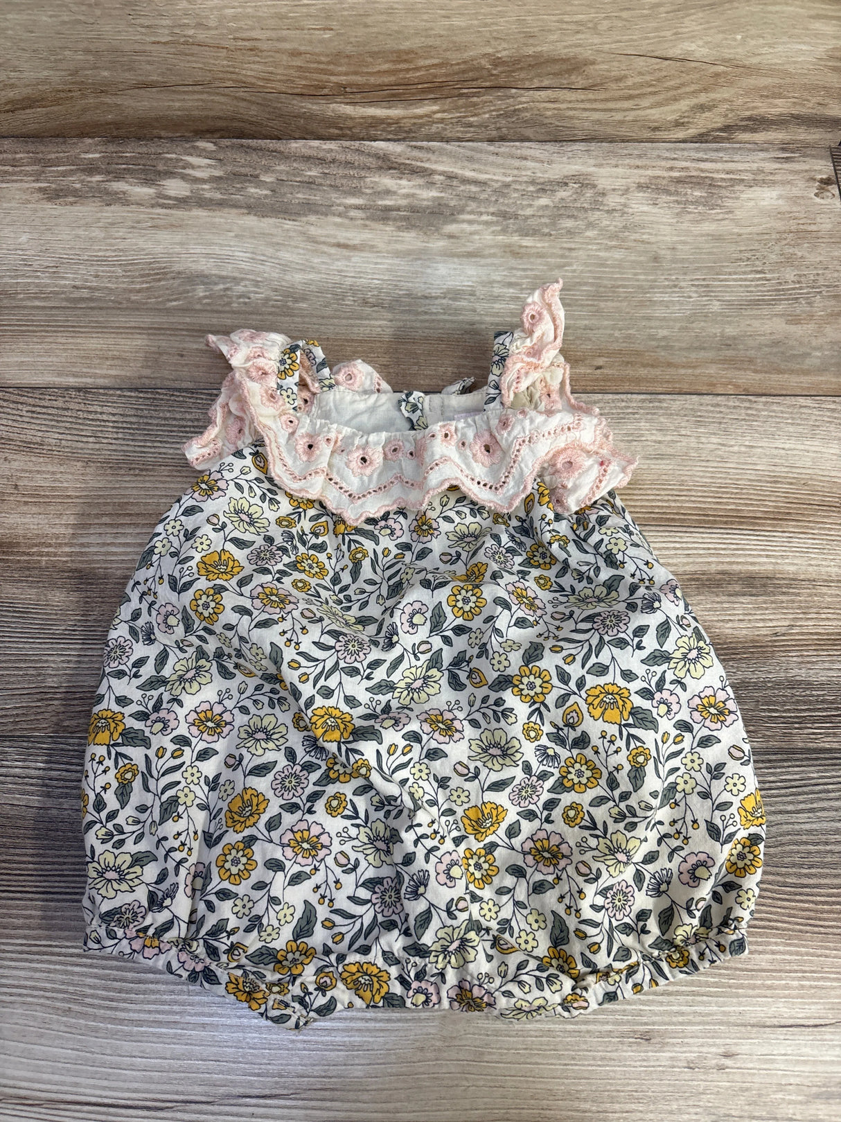 Catherine Malandrino Mini Floral Romper Ivory sz 0-3m