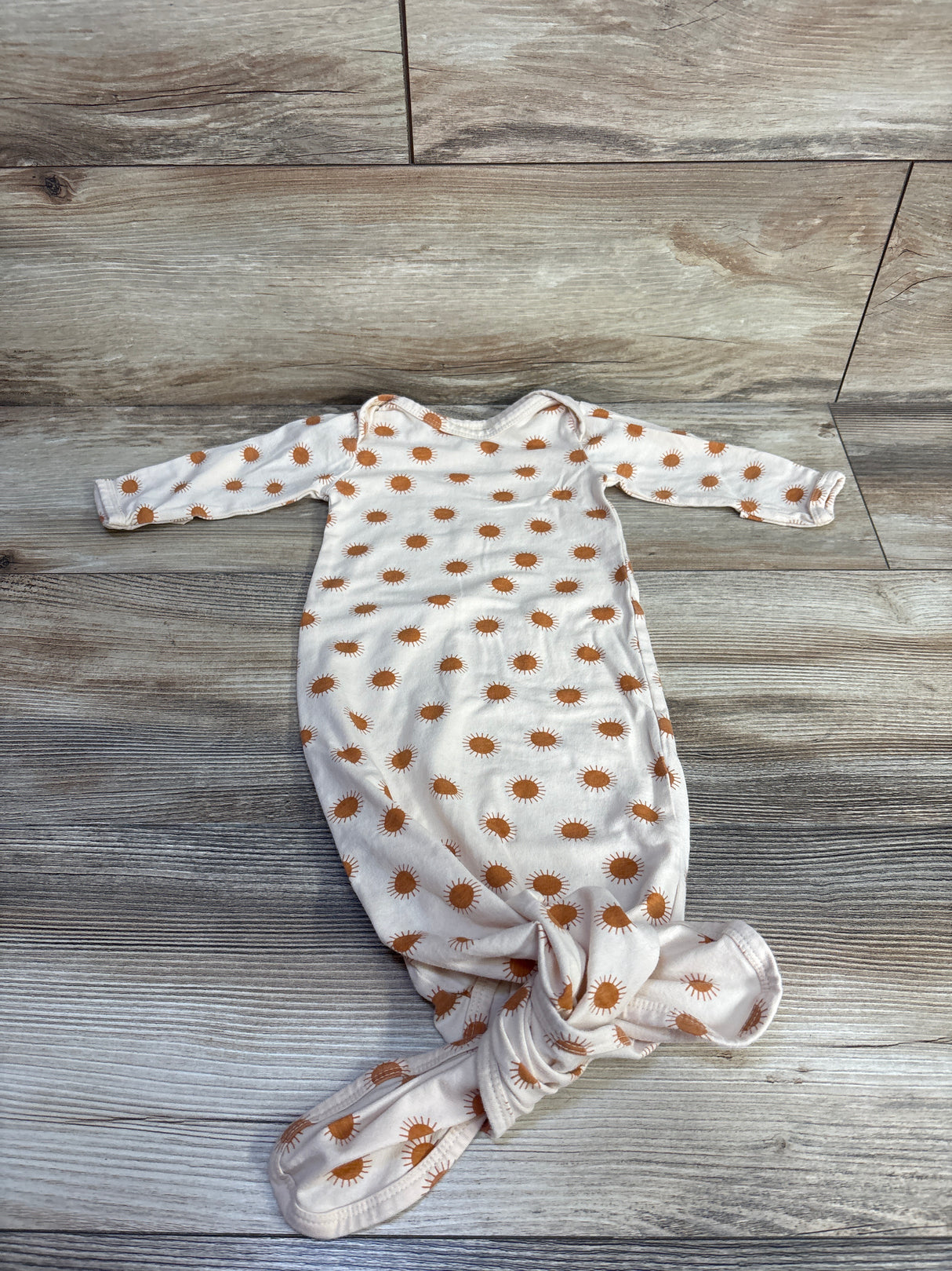 Wildwood Landing Sun Print Knotted Gown Cream sz 0-6m