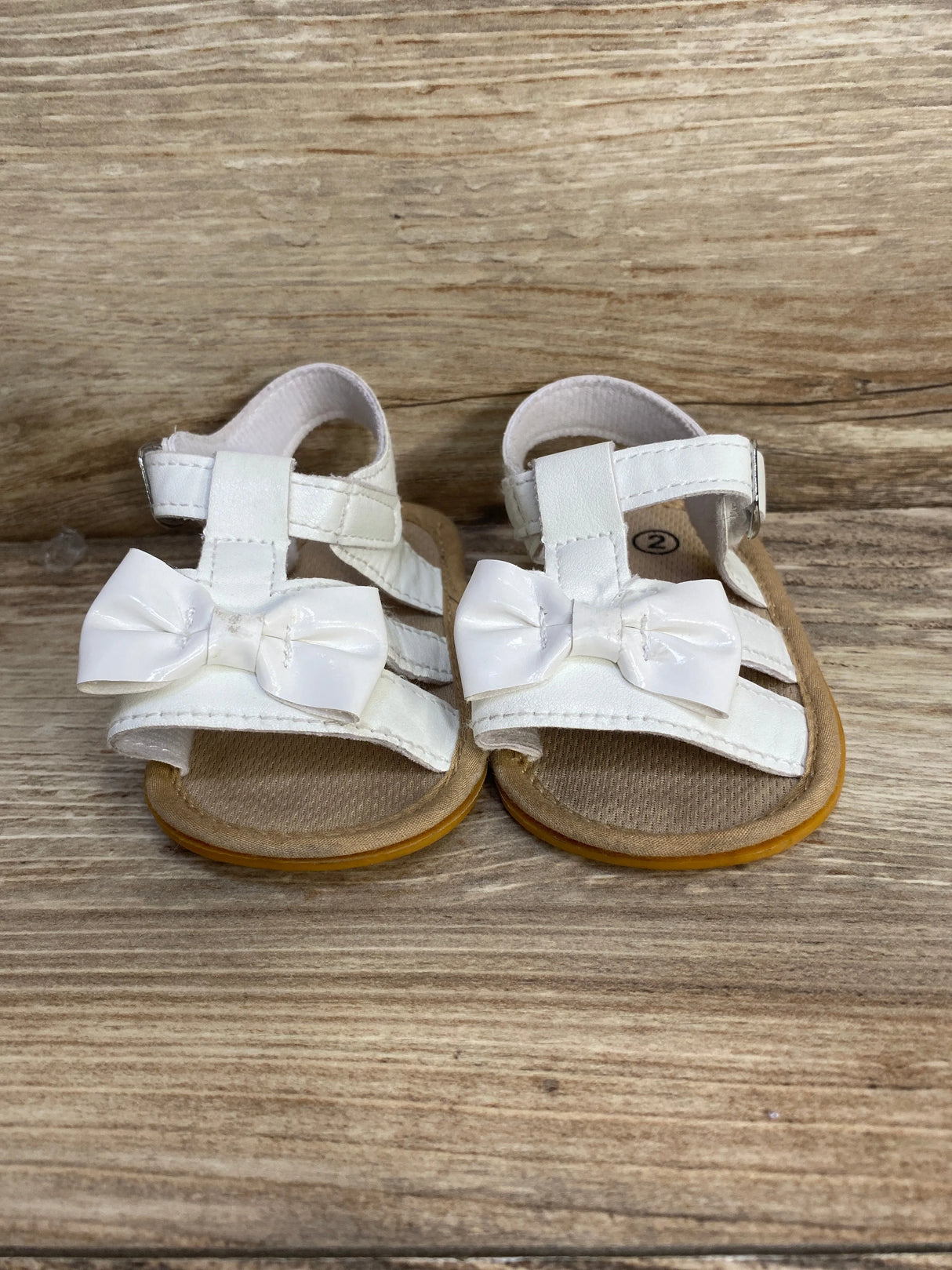 White Bow Sandals sz 2c - Me n Mommy To Be