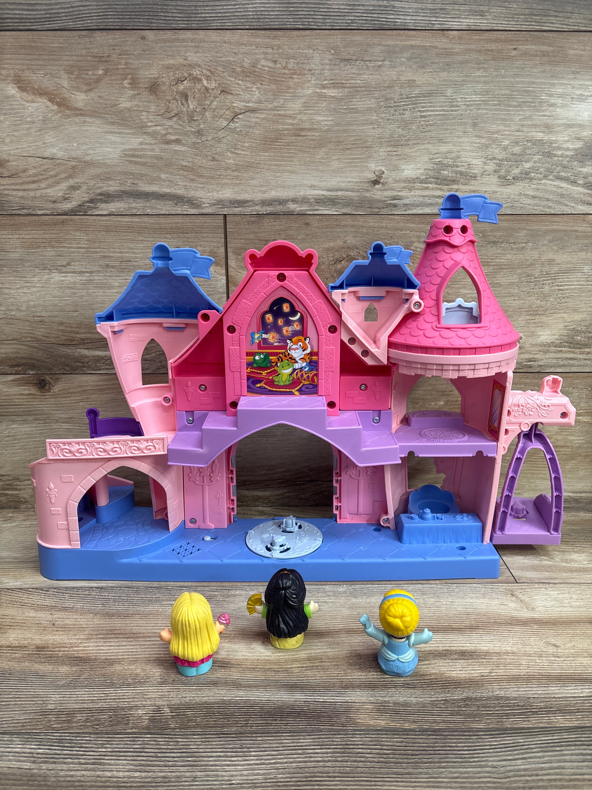 Fisher-Price Little People Disney Princess Lights & Dancing Castle