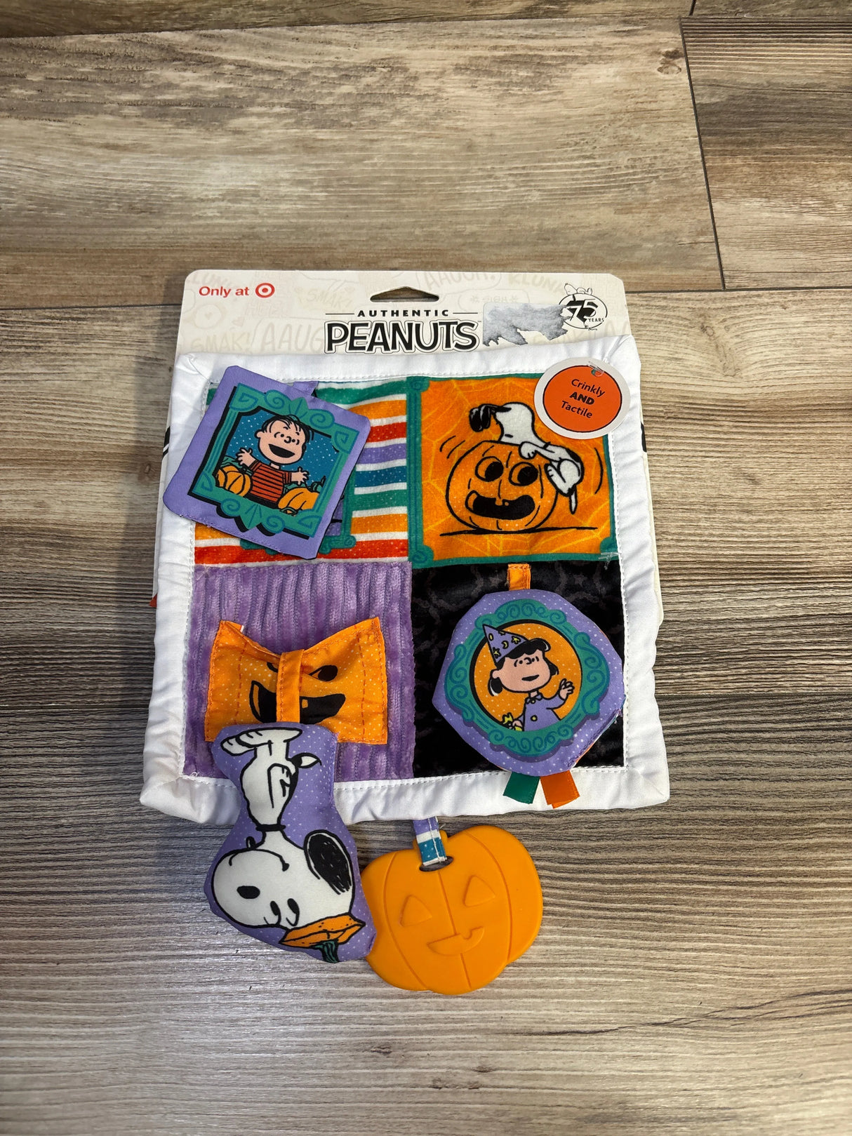 NEW Peanuts Halloween Deluxe Crinkle Square with Teether