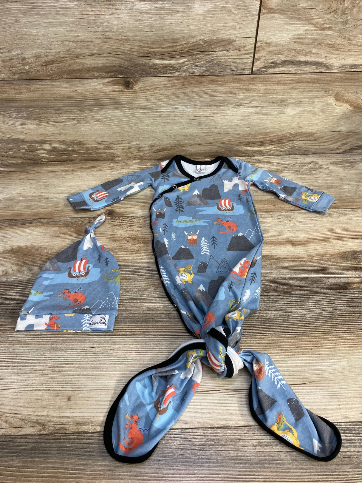 Copper Pearl Medieval Knot Gown + Top Knot Hat Blue sz Newborn - Me n Mommy To Be