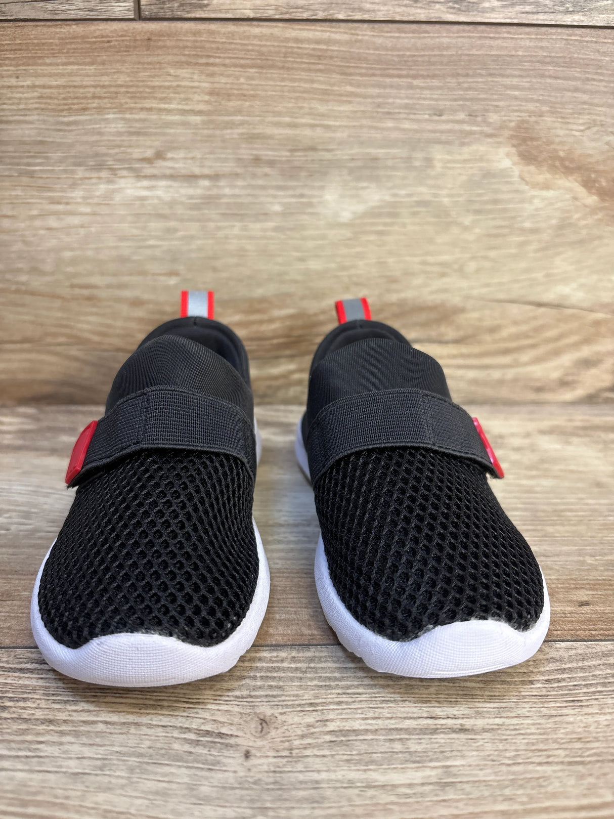 Cat & Jack Austen Water Shoes Black sz 7c