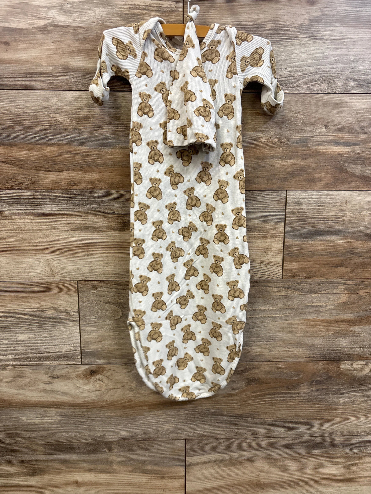 Caden Lane 2pc Bamboo Knot Gown & Hat Set Beige sz 0-3m
