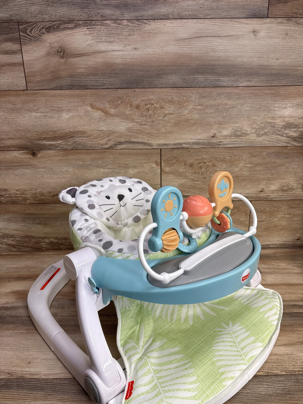 Fisher-Price Baby Deluxe Sit-Me-Up Floor Seat with Toy Bar - Snow Leopard