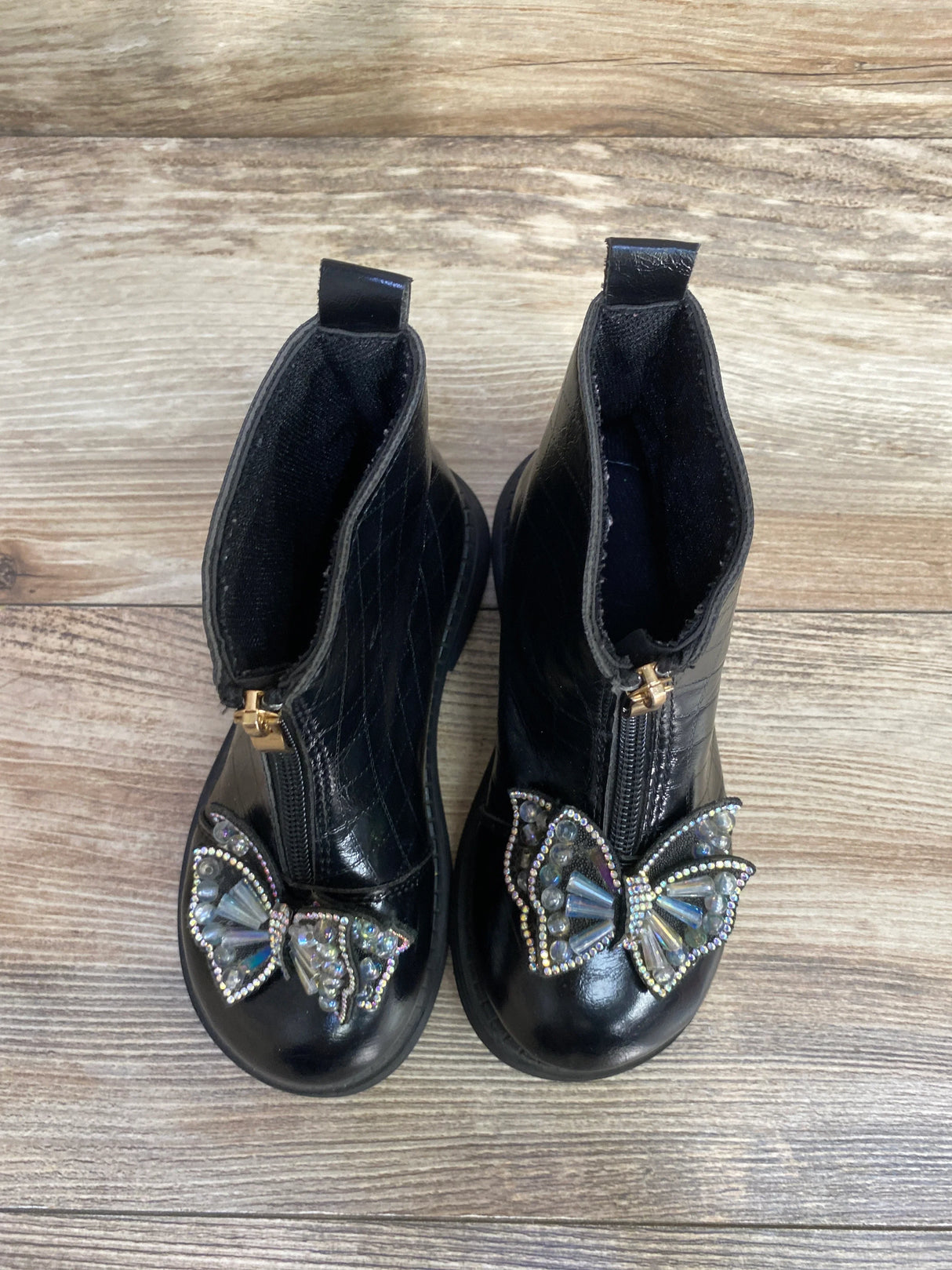 Glossy Chelsea Boots w/ Rhinestone Butterfly Black sz 12c
