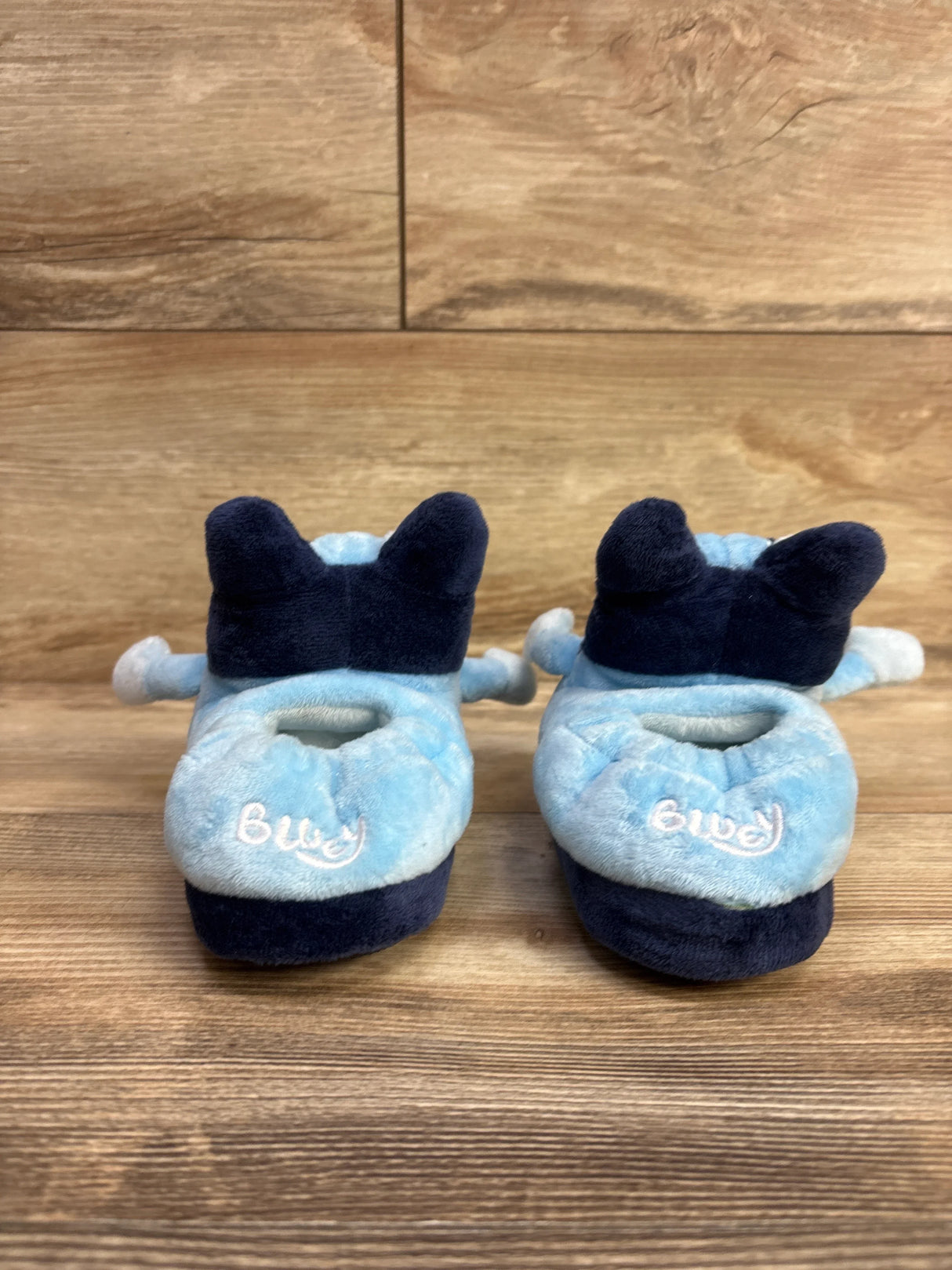 Bluey 3D Plush Slippers sz 9/10c