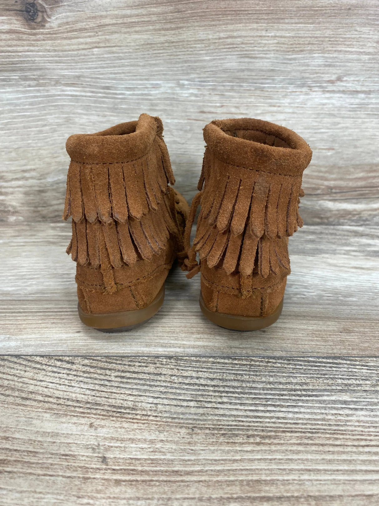 Minnetonka Double Fringe Side Zip Boot sz 9c - Me n Mommy To Be