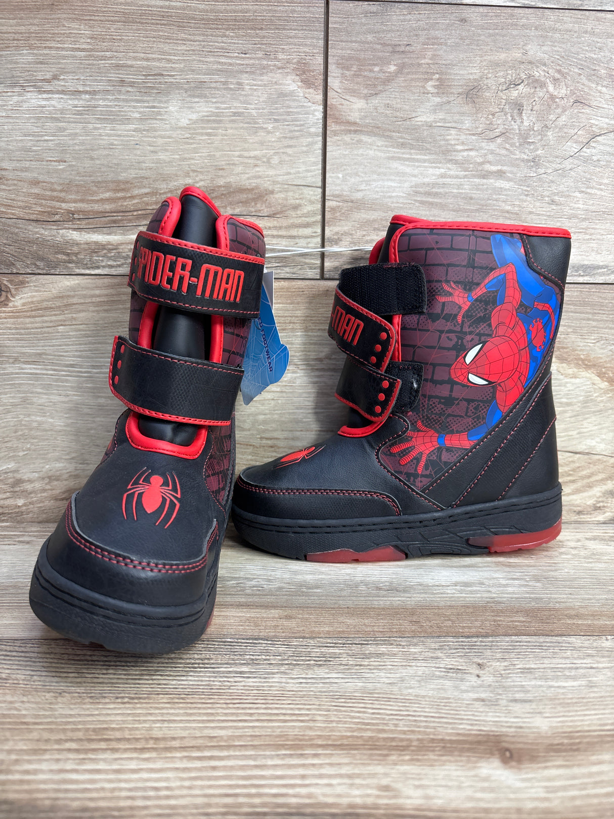 NEW Marvel Spider-Man Light-Up Winter Boots Black sz 1Y