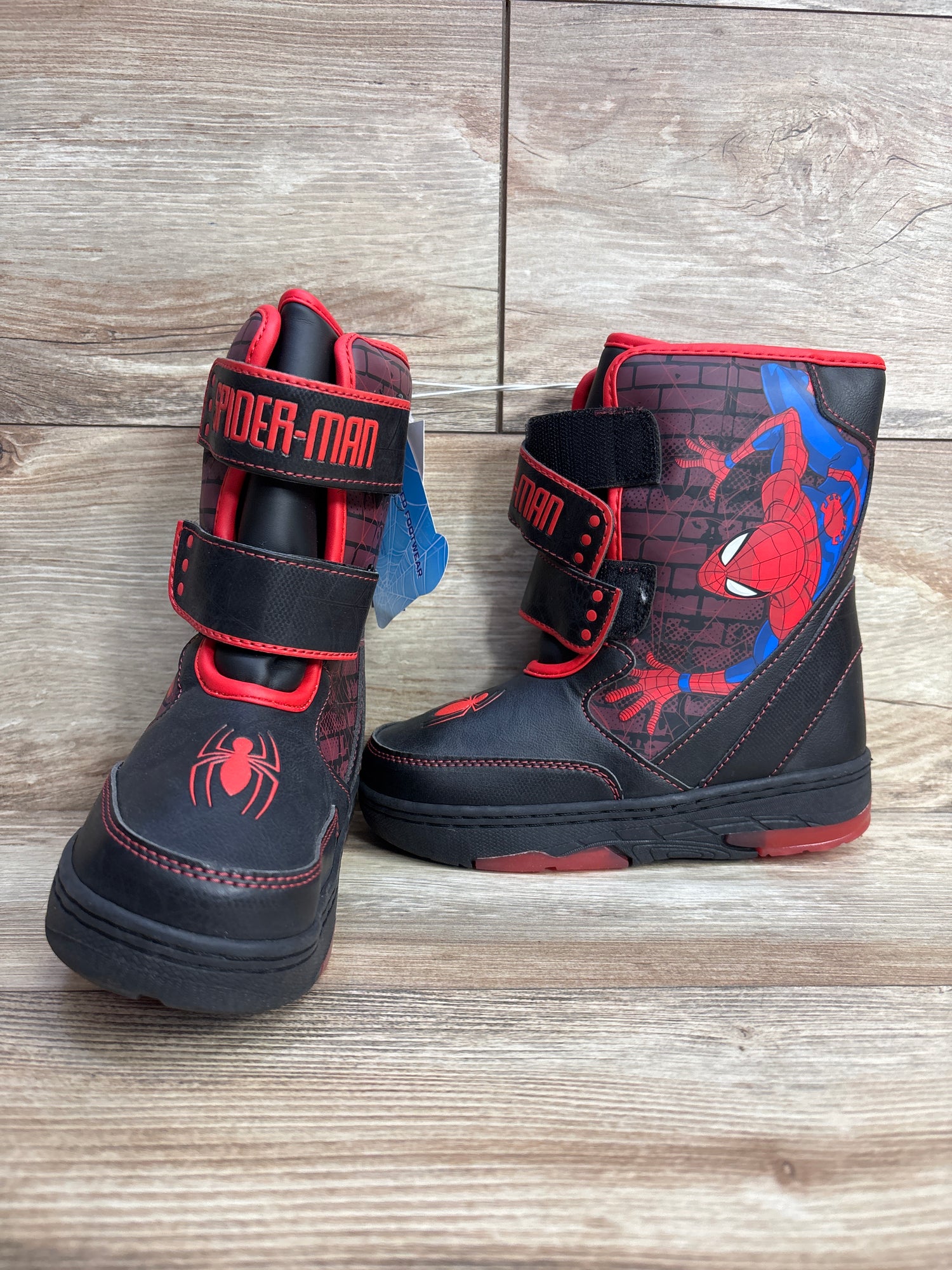 NEW Marvel Spider-Man Light-Up Winter Boots Black sz 1Y