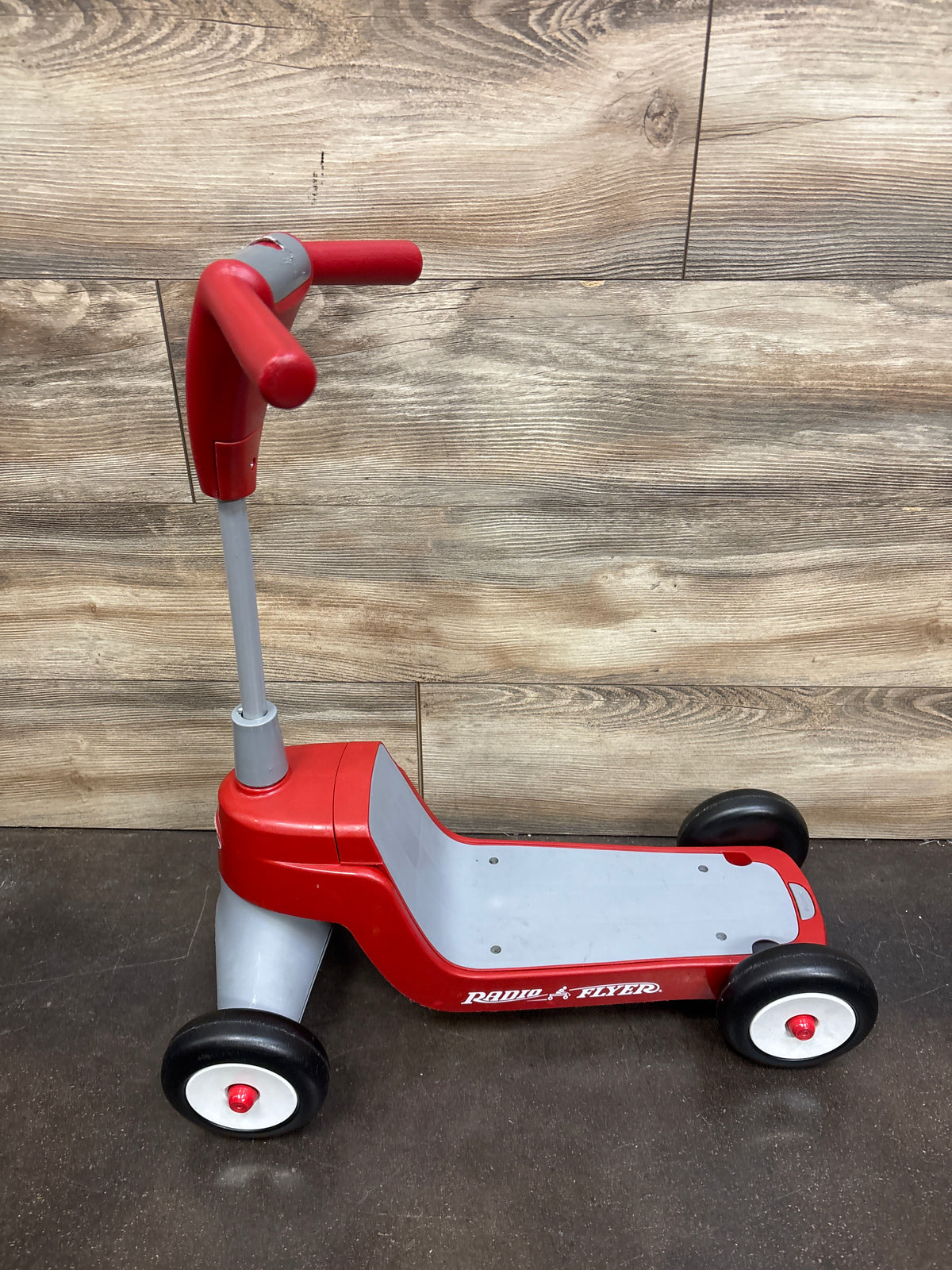 Radio Flyer Scoot 2 Scooter