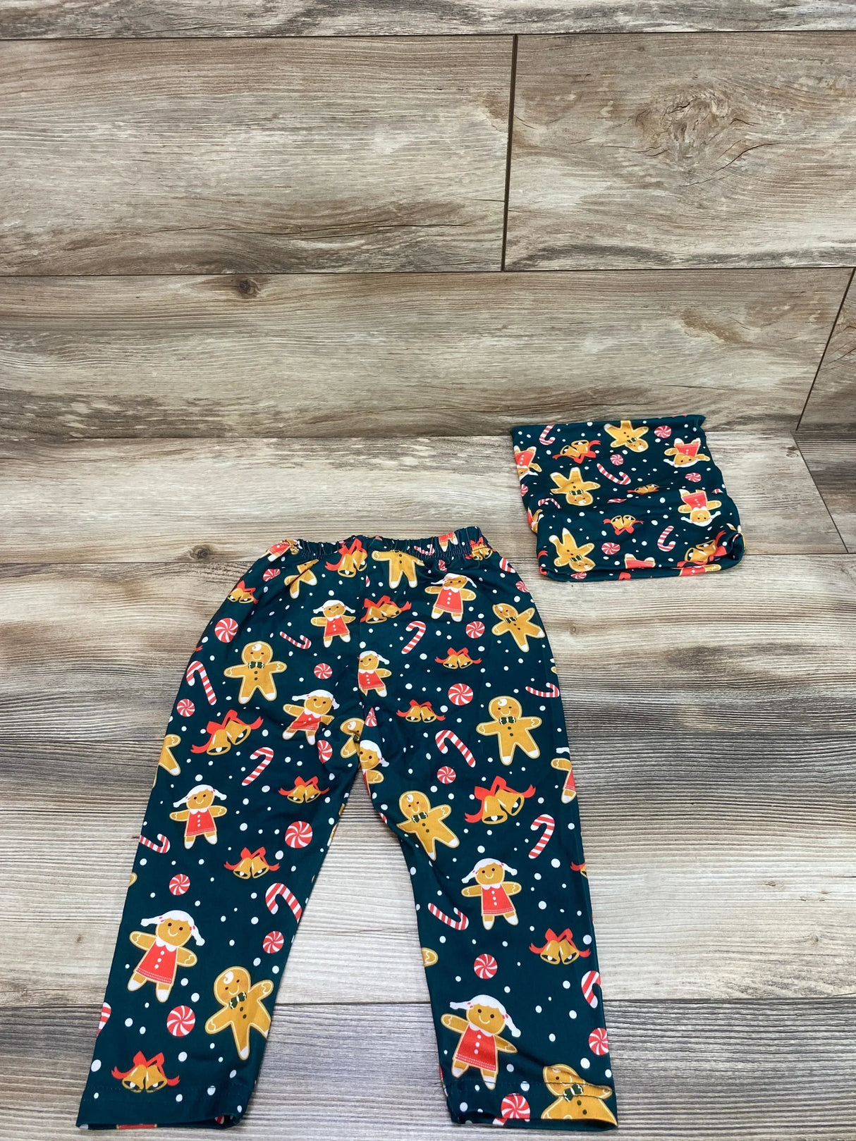 2pc Green Tube Top and Gingerbread Pants Set sz 2T - Me n Mommy To Be