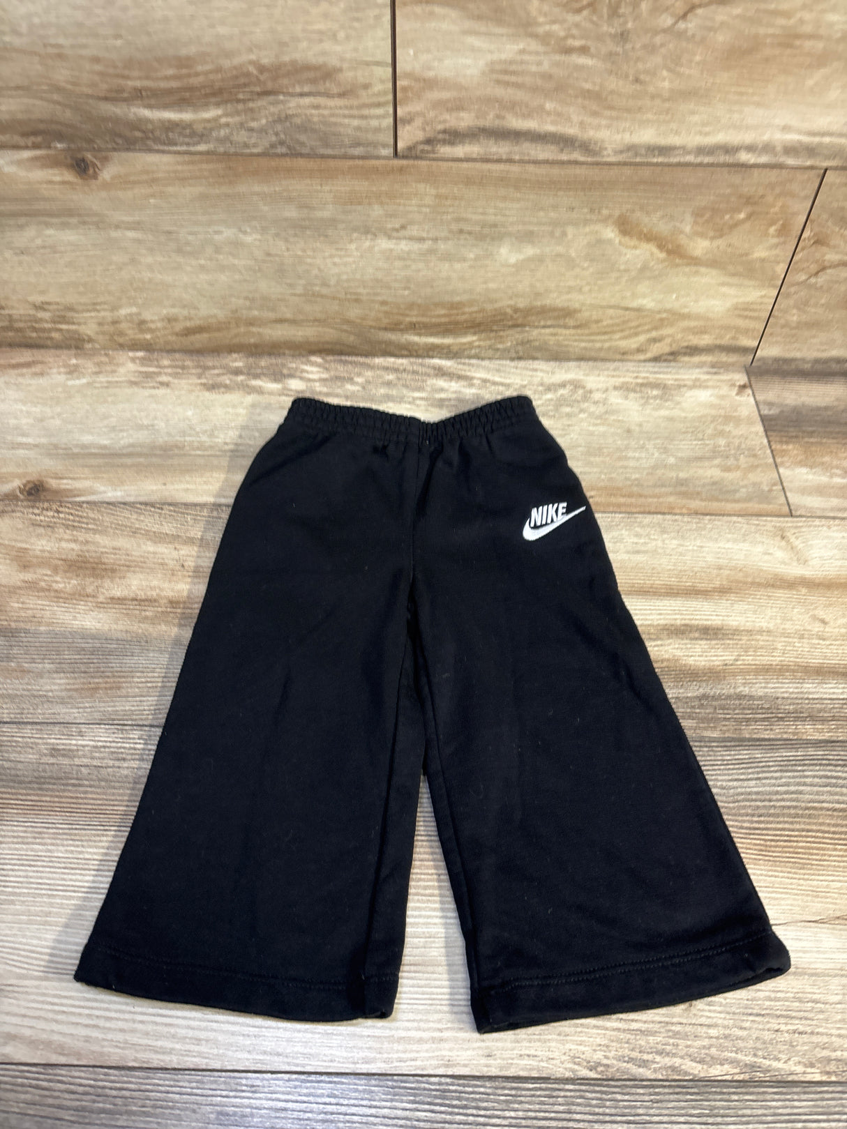 Nike Wide Leg Joggers Black sz 18m
