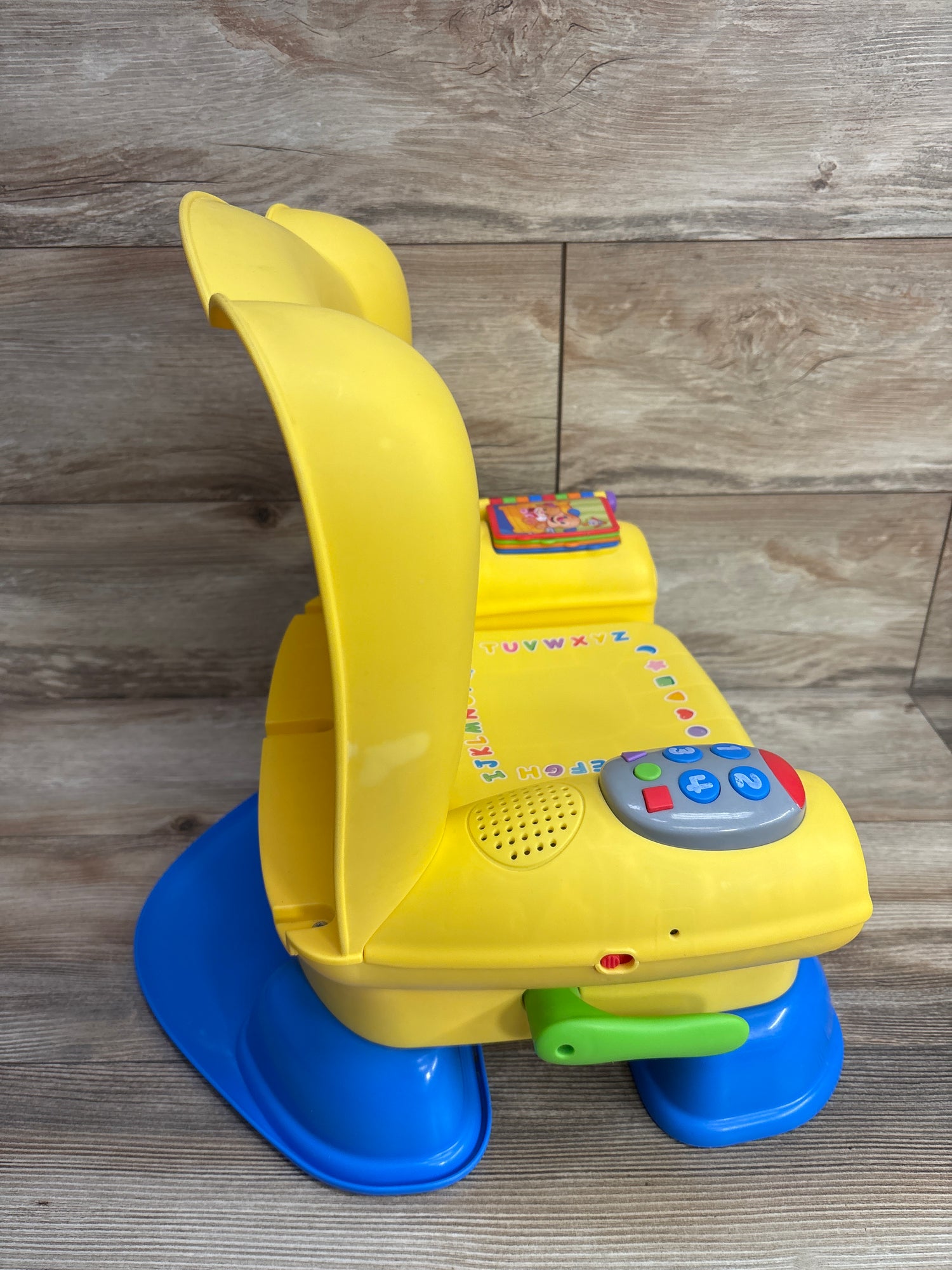 Fisher Price Smart Stages Laugh & Learn Chair Yellow