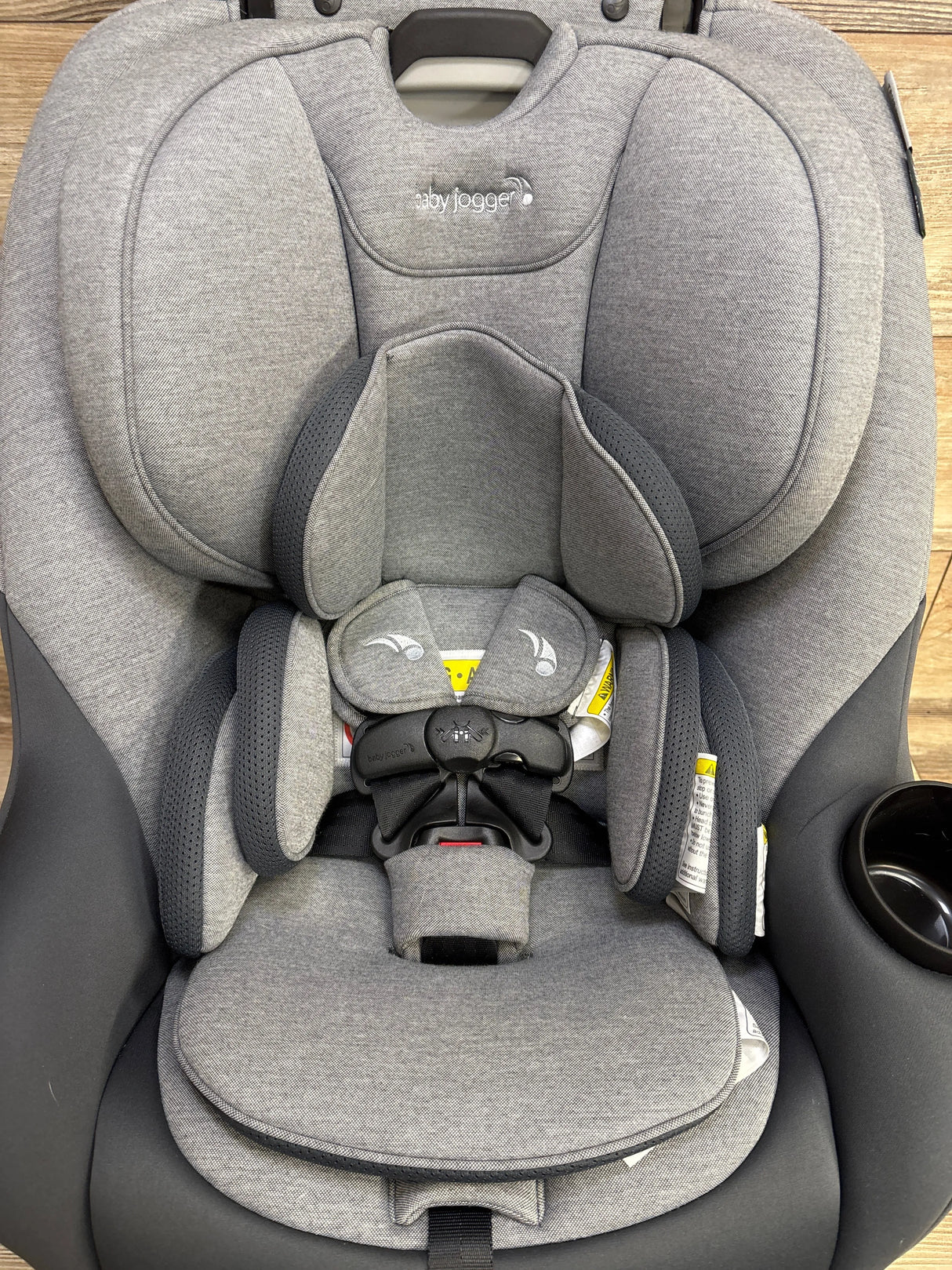 Baby Jogger City Turn Rotating Convertible Car Seat in Onyx Black 4-65lbs.