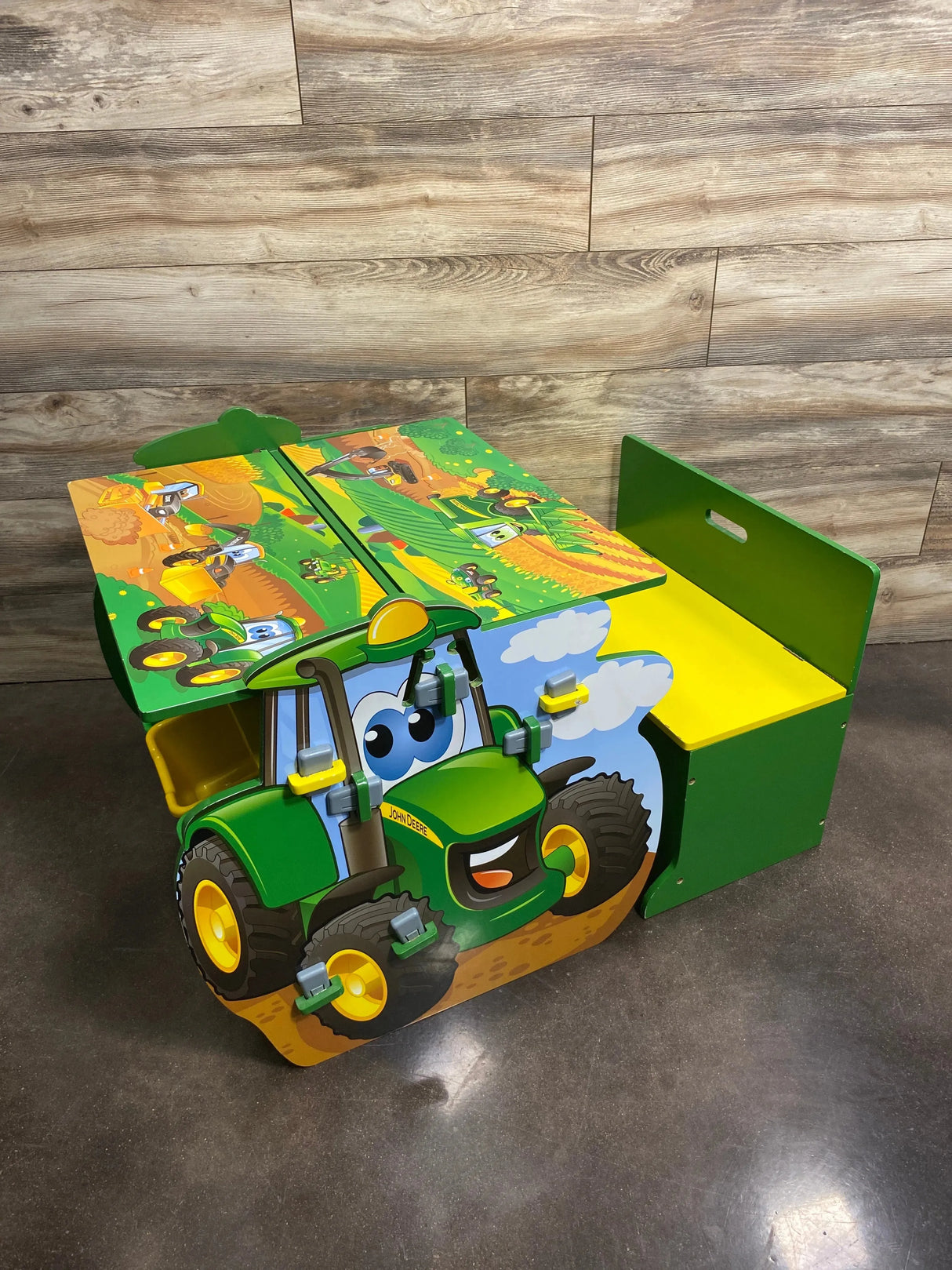 John Deere Johnny Tractor Green Activity Table - Me n Mommy To Be