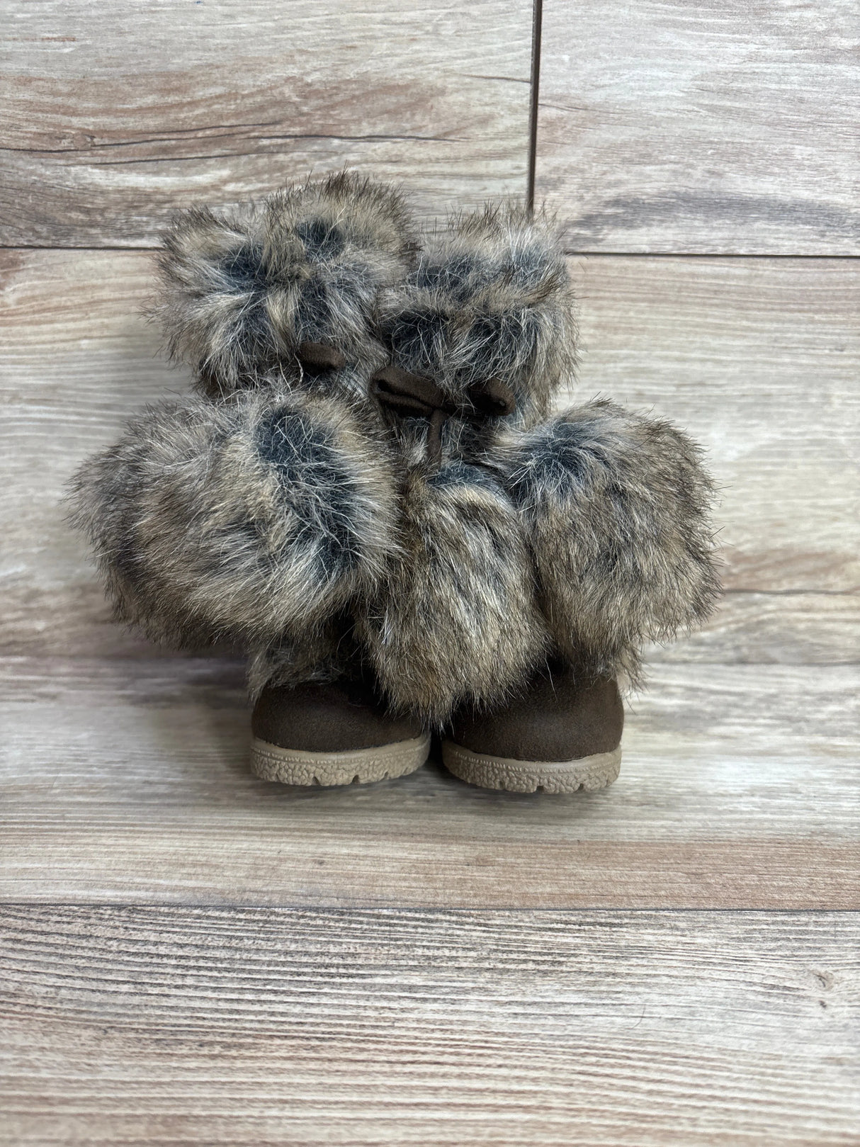 Old Navy Bear Hug Faux Fur Pom Pom Boots Brown sz 5c