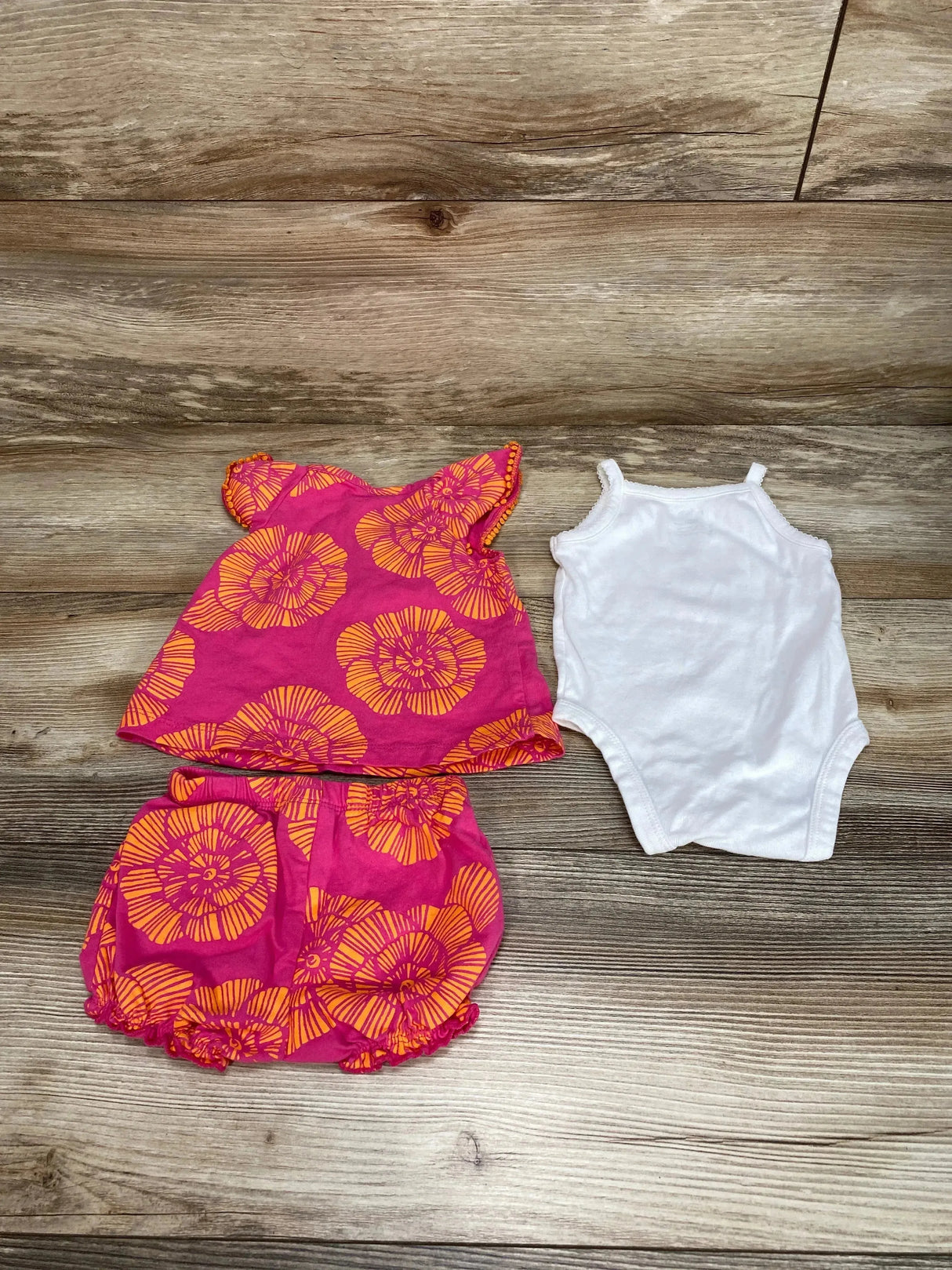 Carter's 3pc Floral Top & Shorts Set Pink sz 3m - Me n Mommy To Be