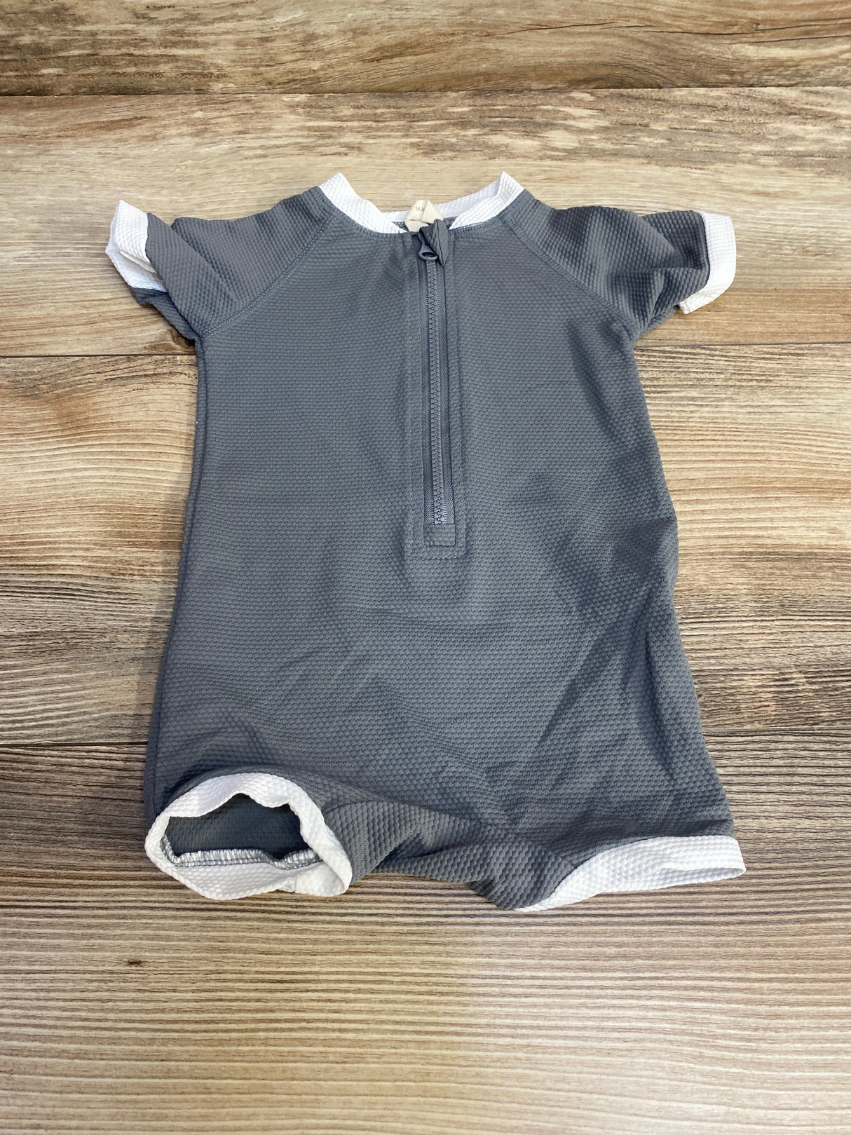 Quincy Mae 1pc Zip Rashguard Swimsuit Grey sz 3-6m - Me n Mommy To Be