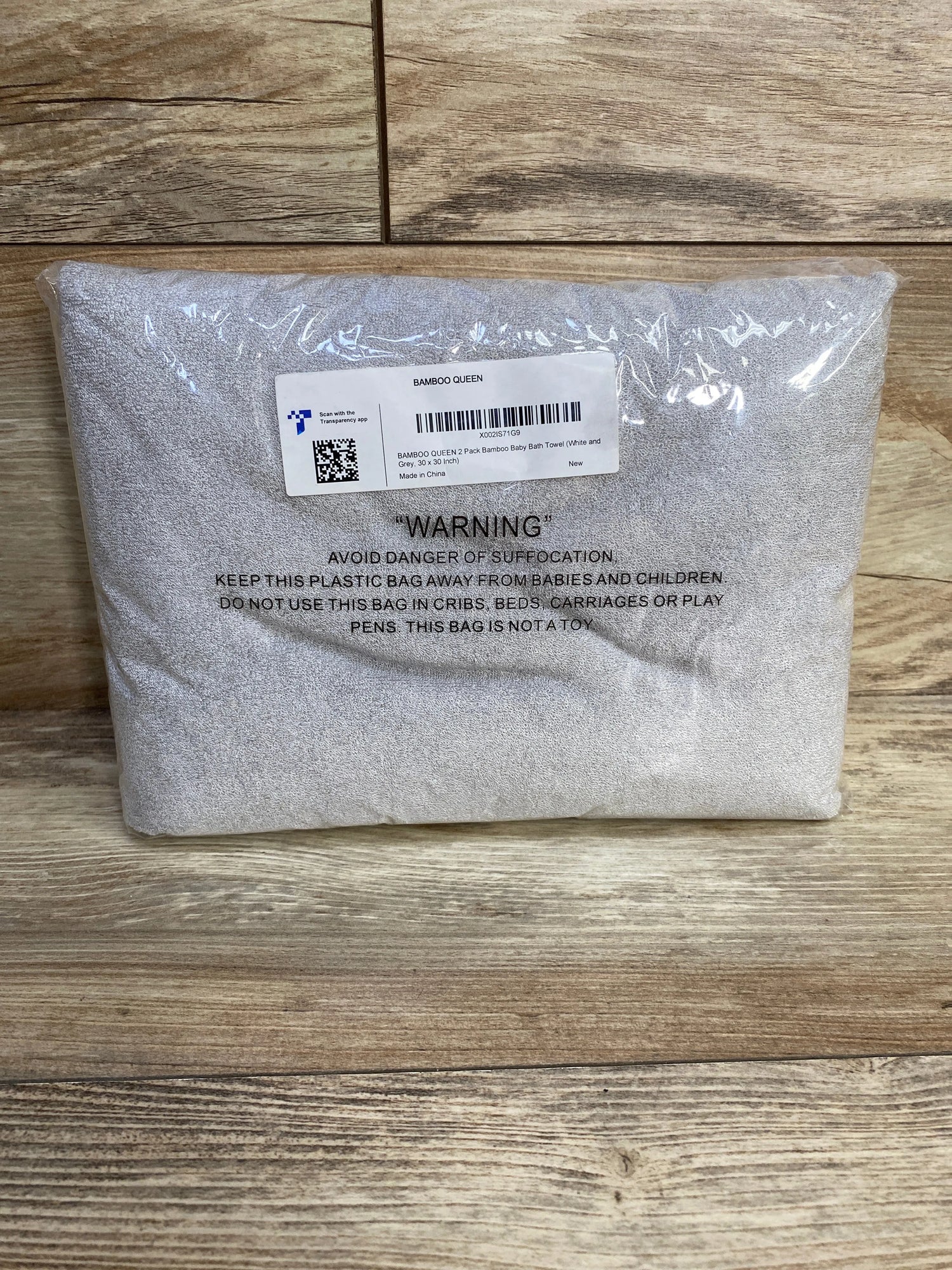 NEW Bamboo Queen 2pk Hooded Towels, White/Grey - Me n Mommy To Be