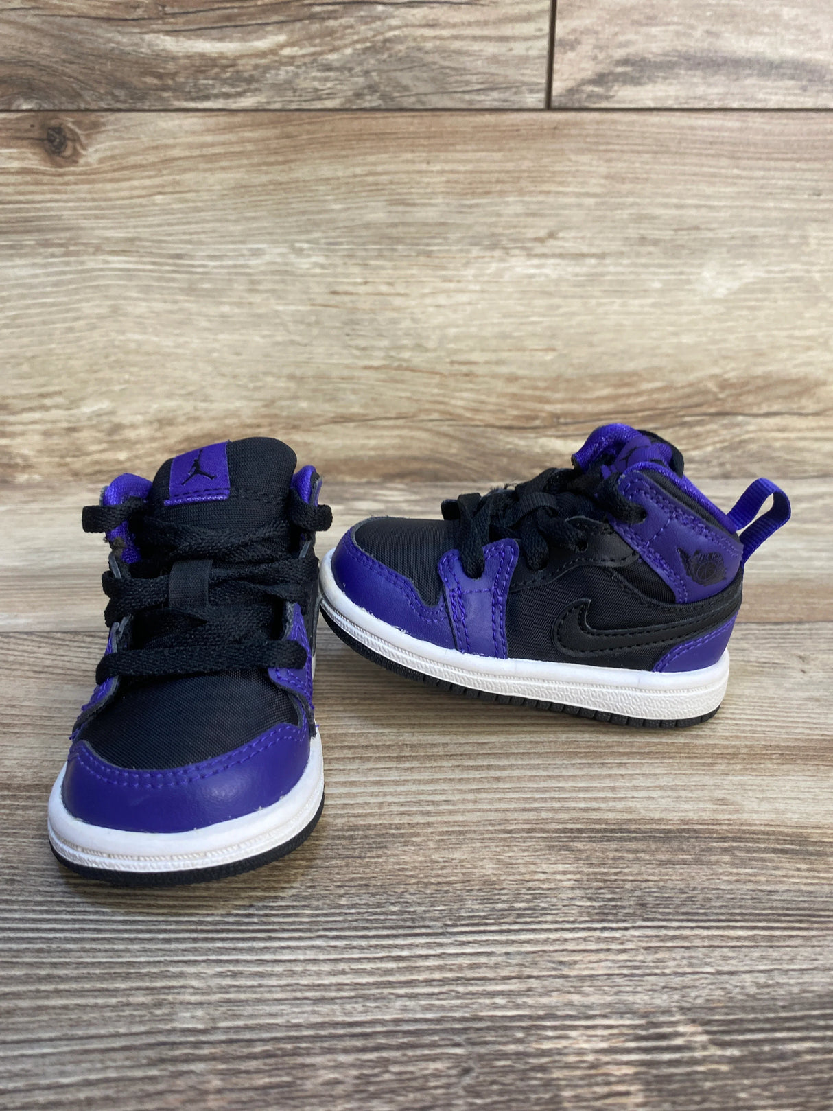 Air Jordan 1 Mid TD 'Black Purple' Sneakers sz 3c