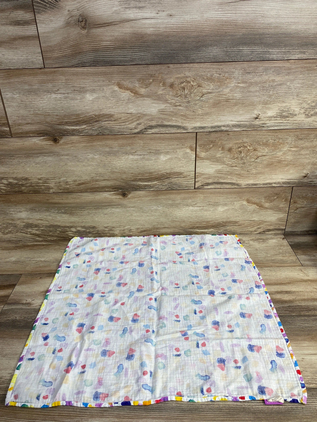 Lovevery Peek-a-Boo Blanket - Me n Mommy To Be