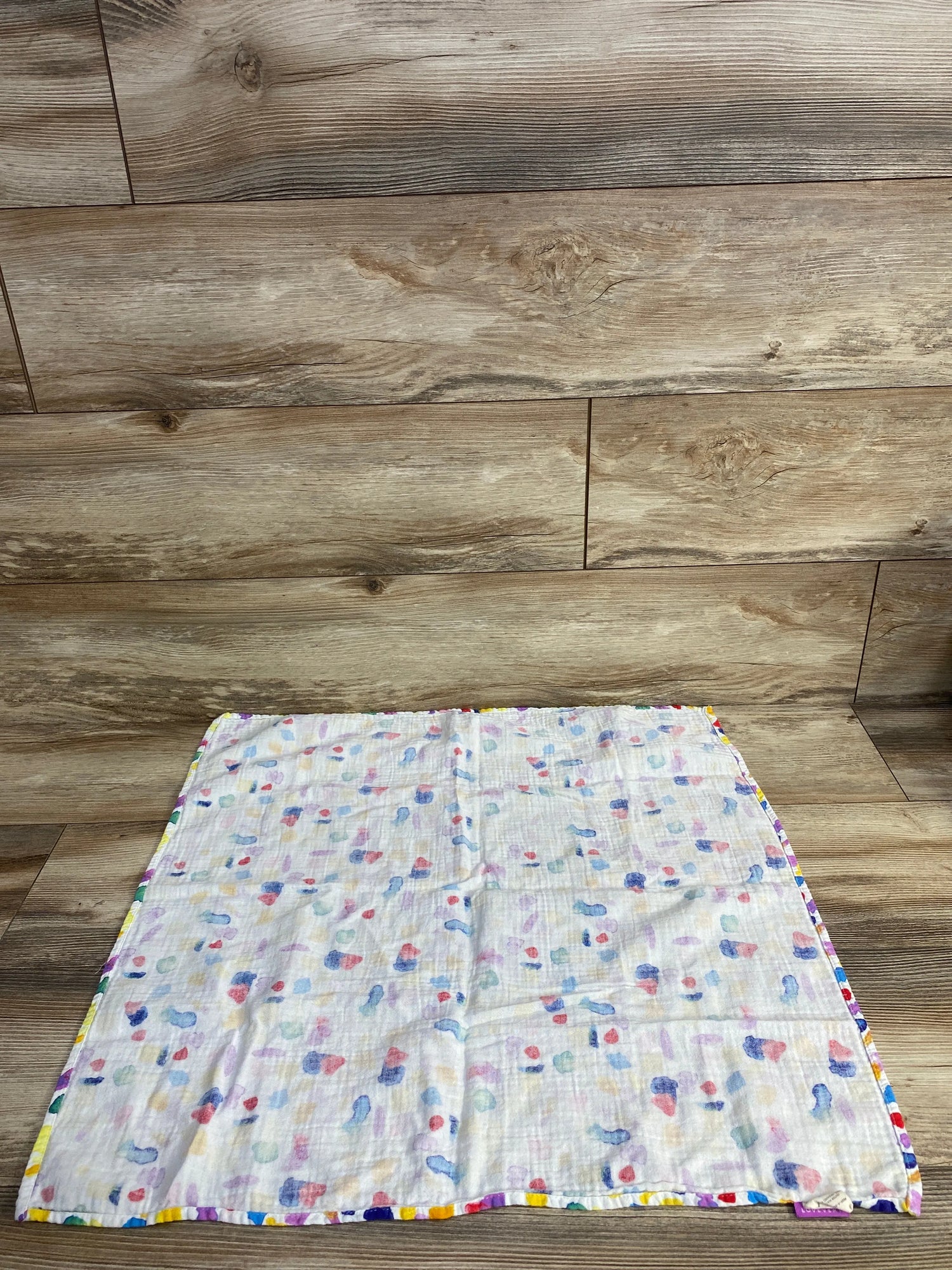 Lovevery Peek-a-Boo Blanket - Me n Mommy To Be