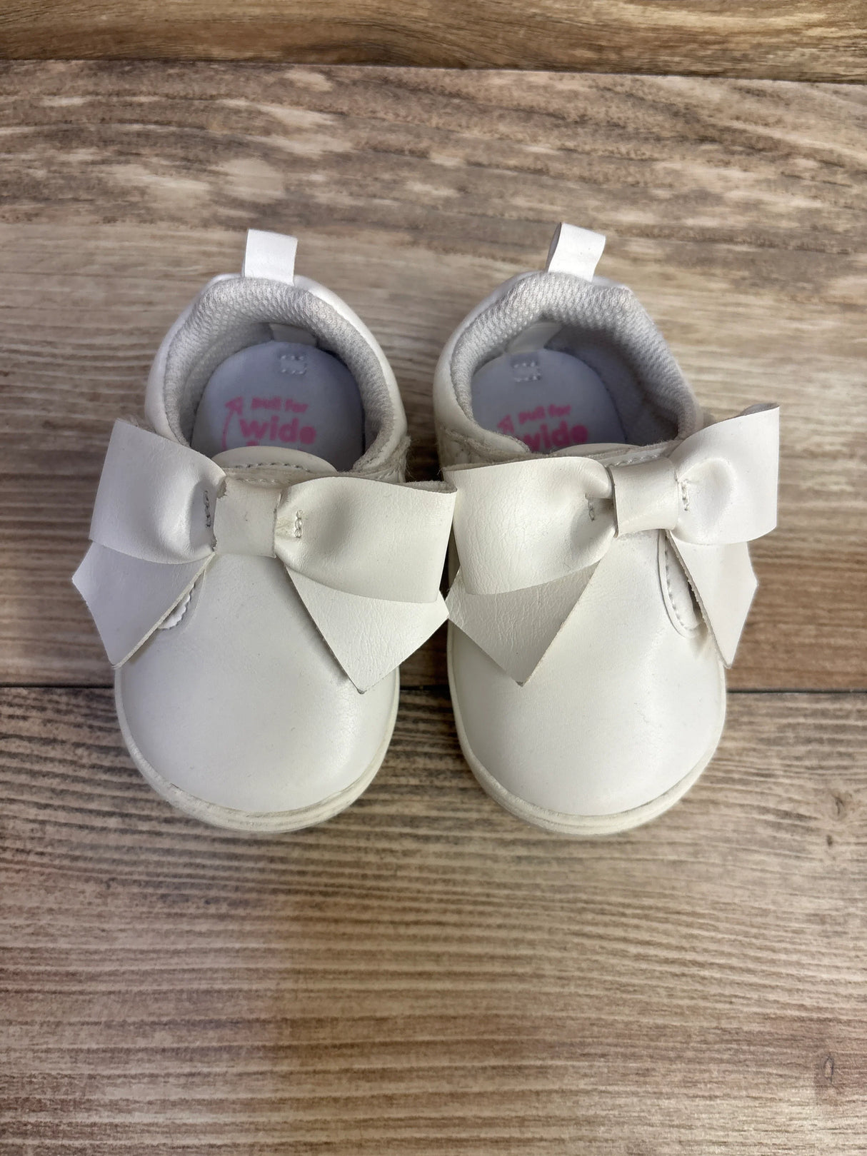 Stride Rite 360 Kamila Mary Jane Sneakers White sz 2.5c - Me n Mommy To Be