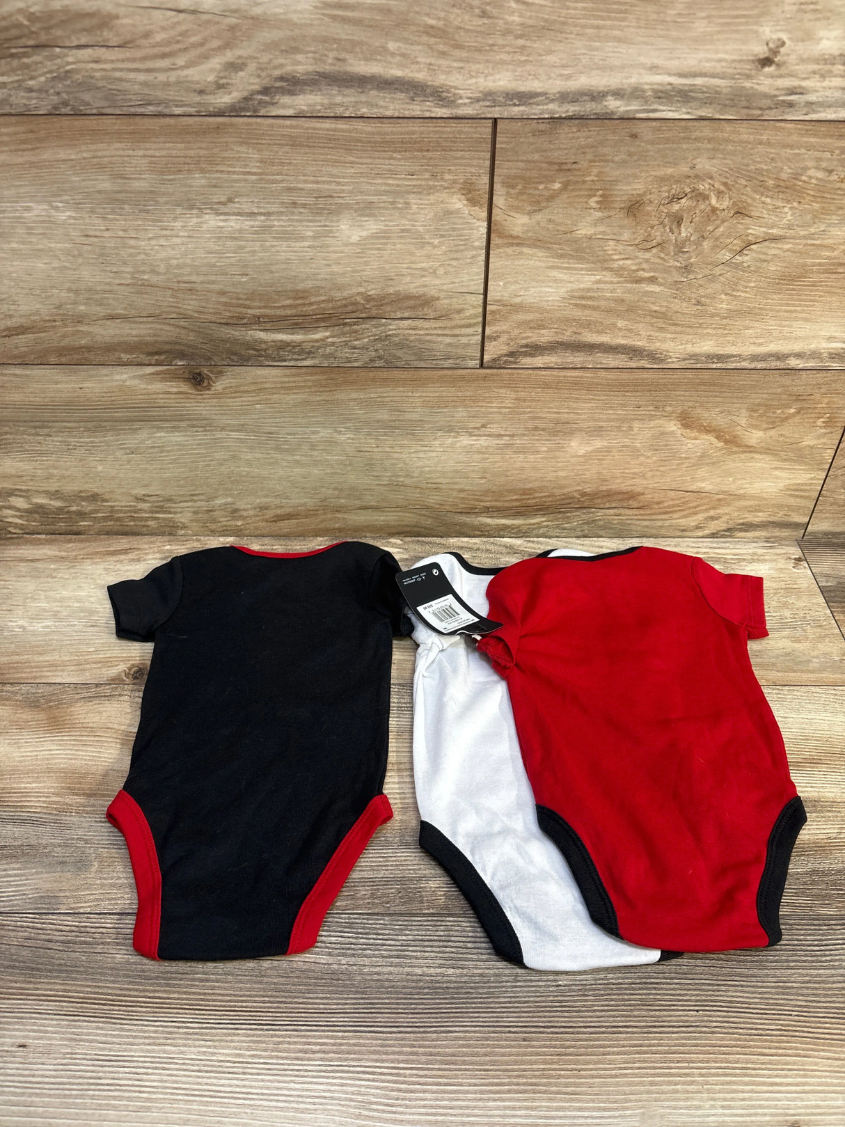 NEW Jordan 3pk Bodysuit Set Black sz 9m