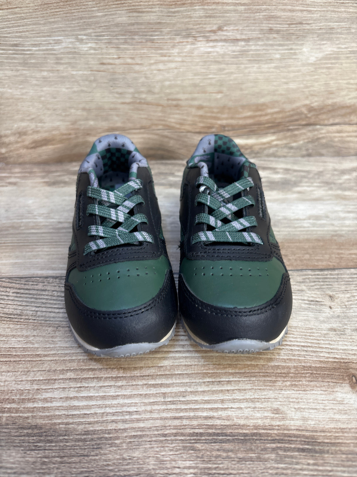 Reebok Pre School Harry Potter Slytherin Sneakers Green sz 8c