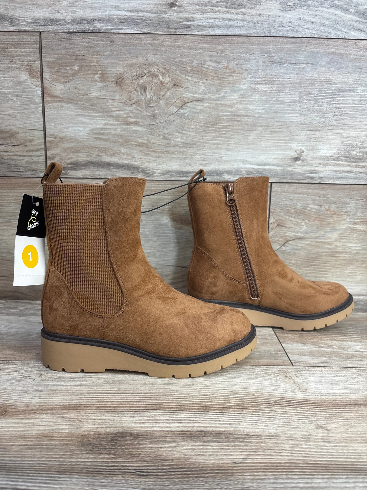 NEW Art Class Laurel Zipper Boots Cognac sz 1Y