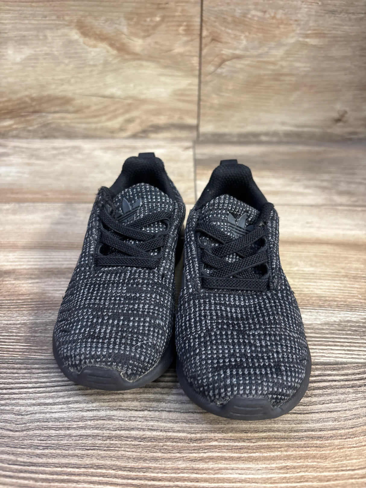 Adidas Swift Run 22 Sneakers Black sz 8c