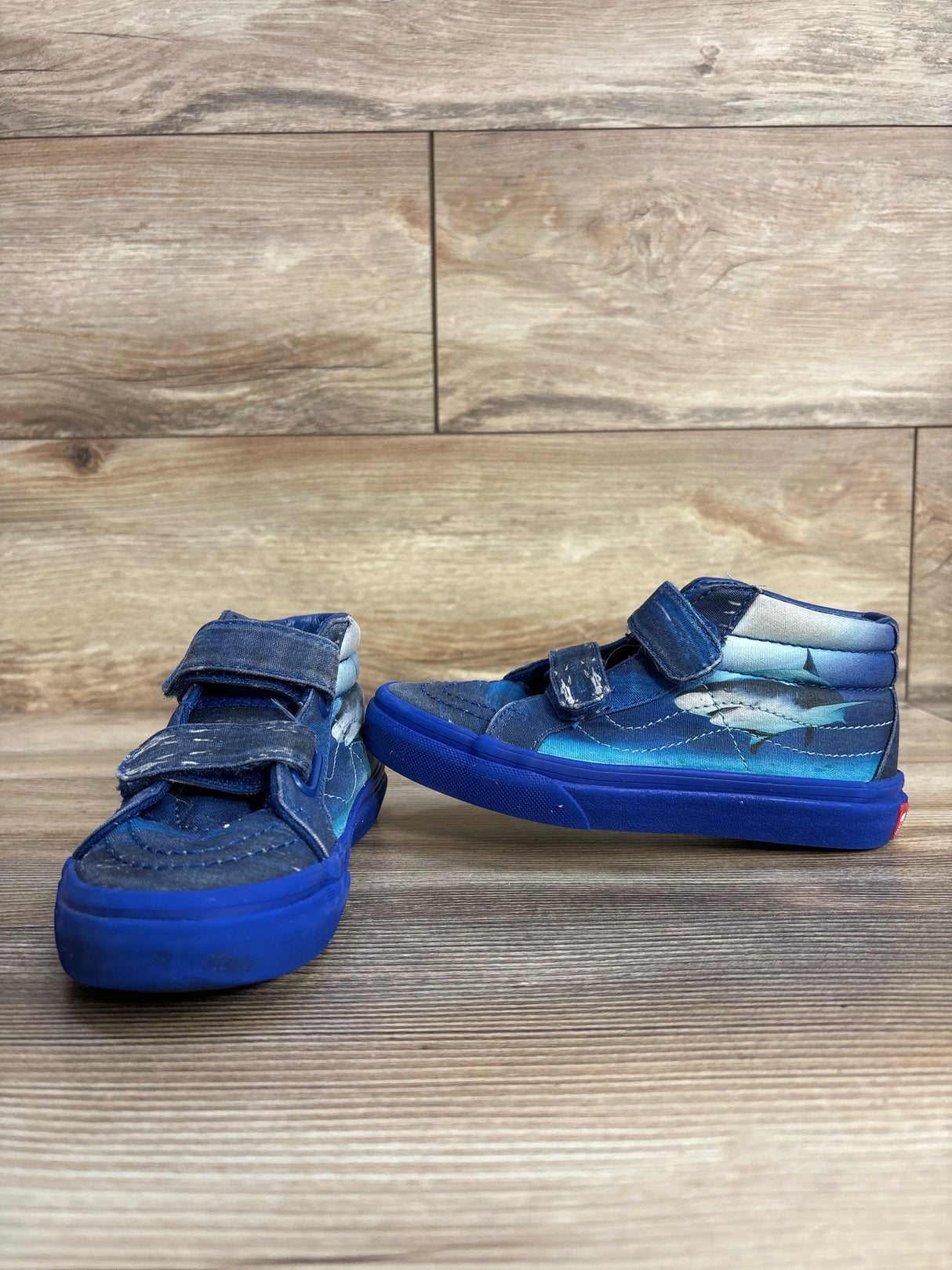 Vans Sk8-Mid Reissue V Discovery Shark Week, Blue sz 13c