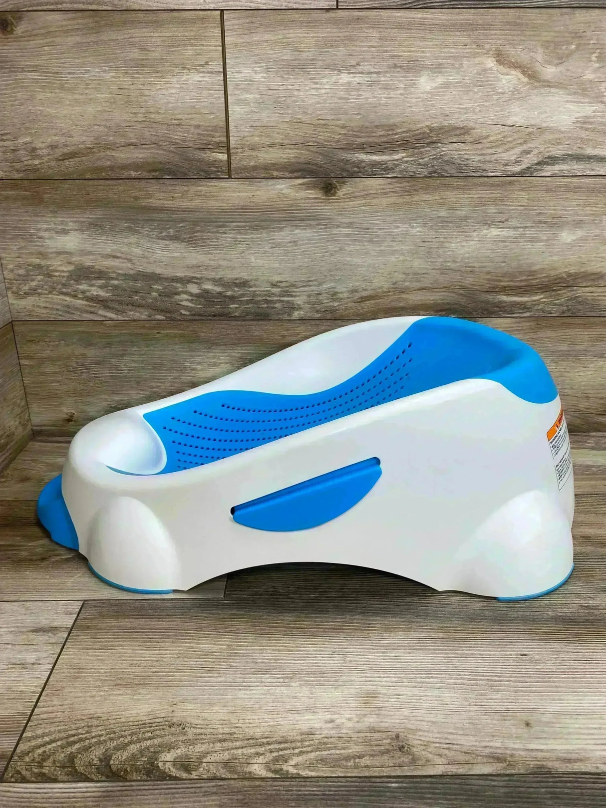 Munchkin Clean Cradle Baby Bathtub, Blue 0-6m - Me n Mommy To Be