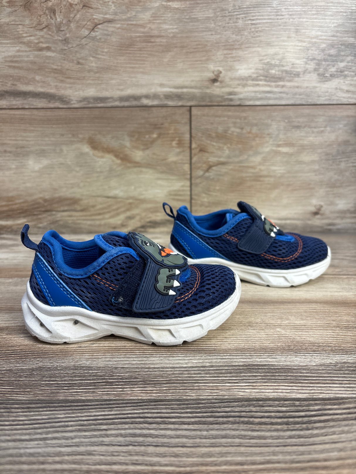 Carter's Hug Dinosaur Round Toe Sneakers Blue sz 7c