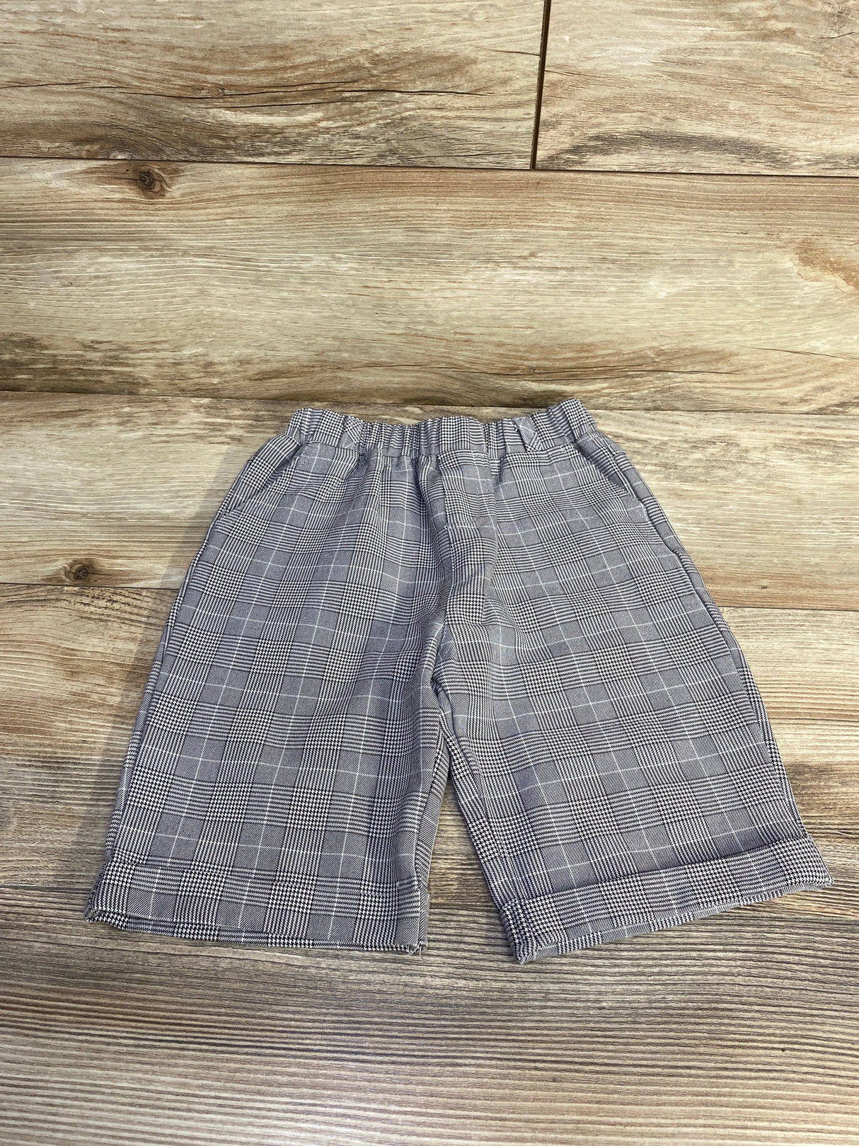 Pull On Shorts Grey sz 4-5T - Me n Mommy To Be