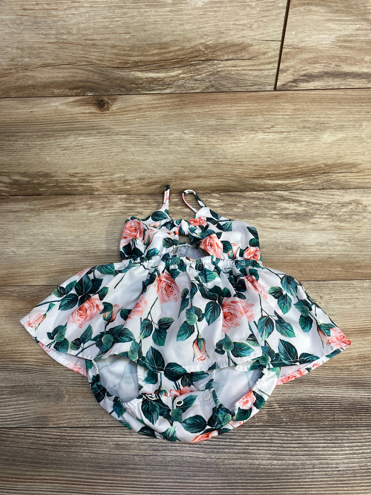 Shein Floral Romper White sz 12-18m - Me n Mommy To Be