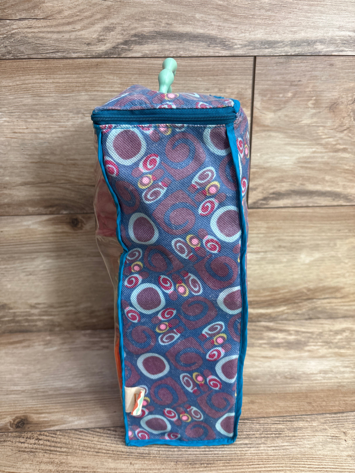 B. Toys Elemenosqueeze Soft Blocks