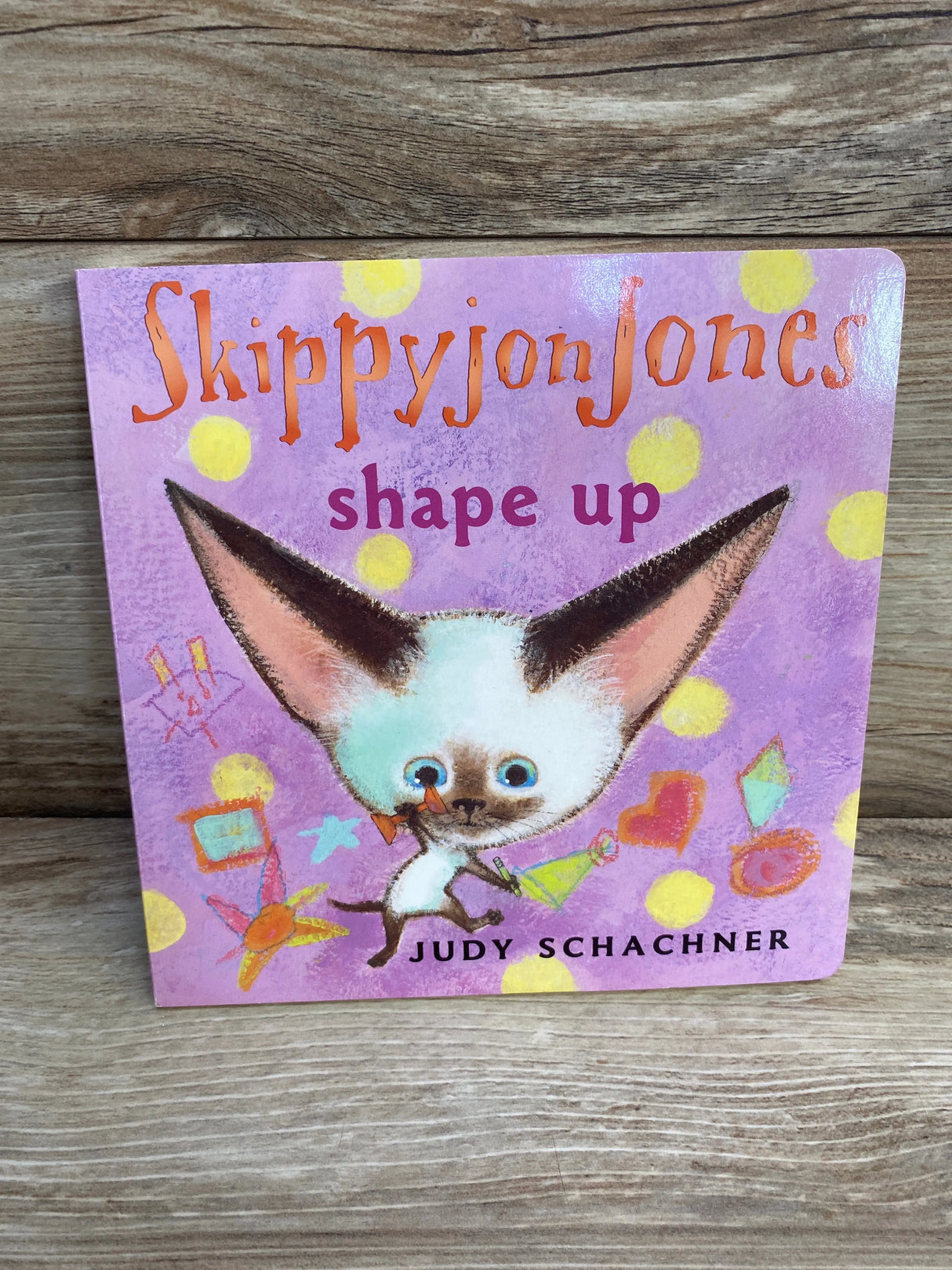 Skippyjon Jones Shape Up Board Book - Me n Mommy To Be