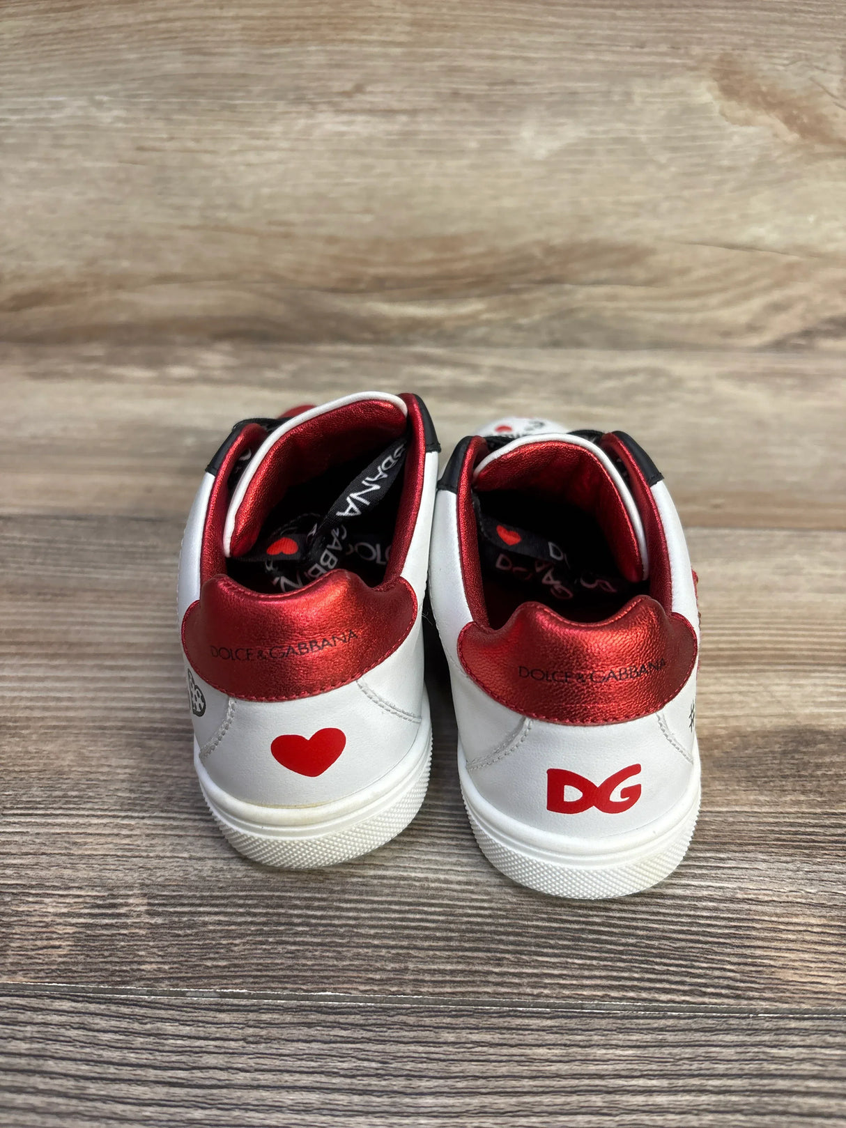 Dolce & Gabba Calfskin Sneaker w/ DG Amore Logo White sz 12c
