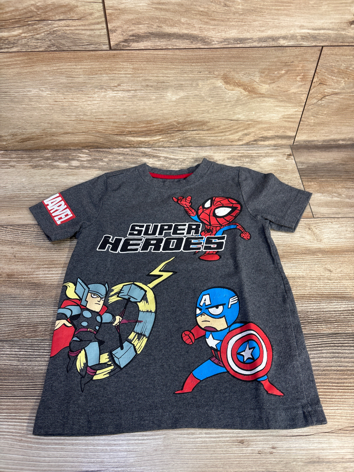 Marvel Super Heroes Shirt Grey sz 4T