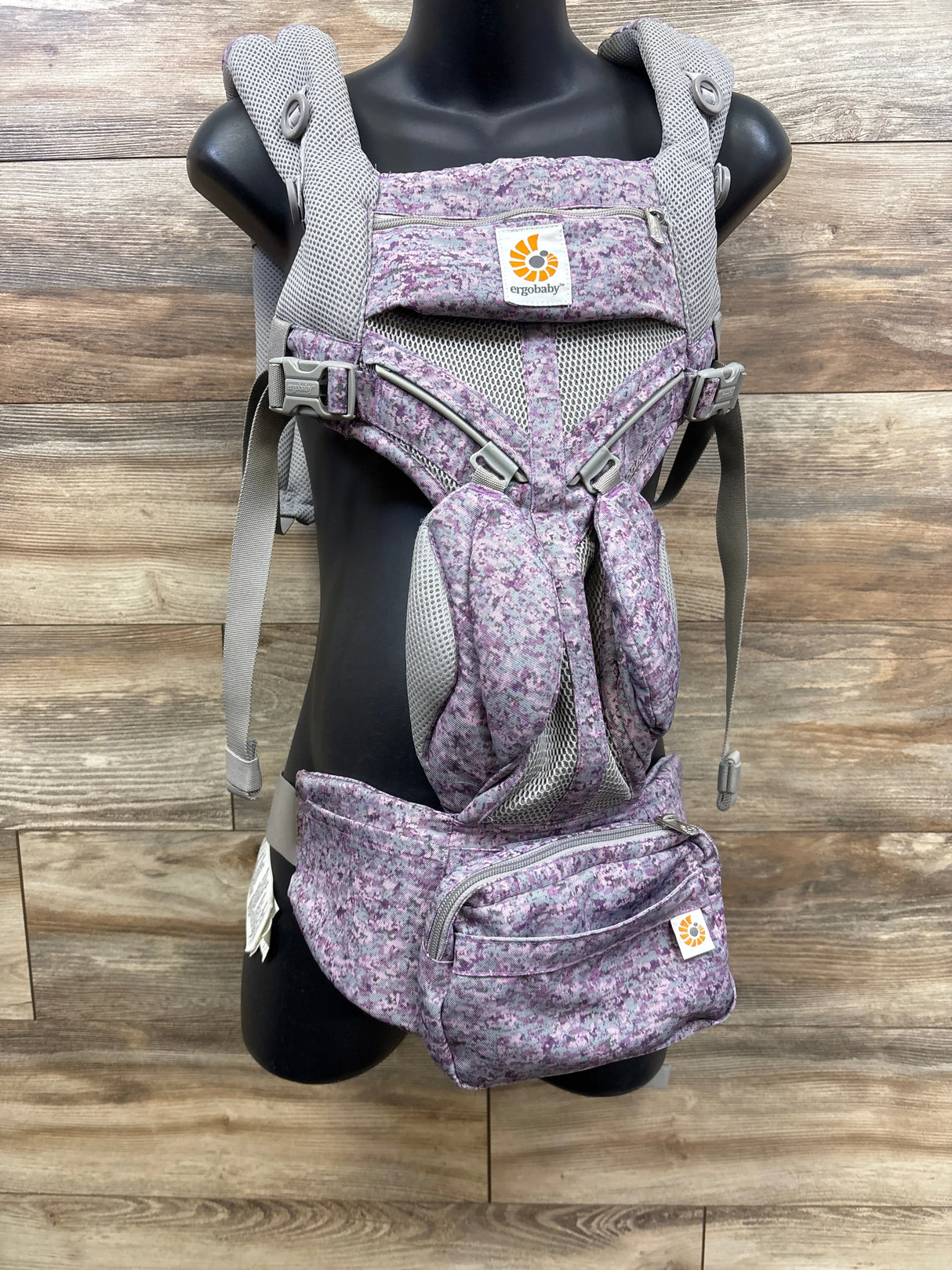 Ergobaby Omni 360 All-Position Baby Carrier in Pink Digi Camo 7-45lbs