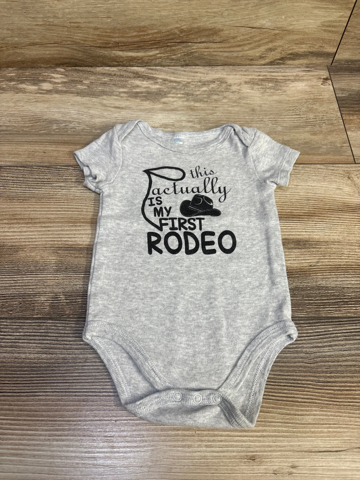 Babi Essentials 'This Actually Is My First Rodeo' Bodysuit Grey sz 6m