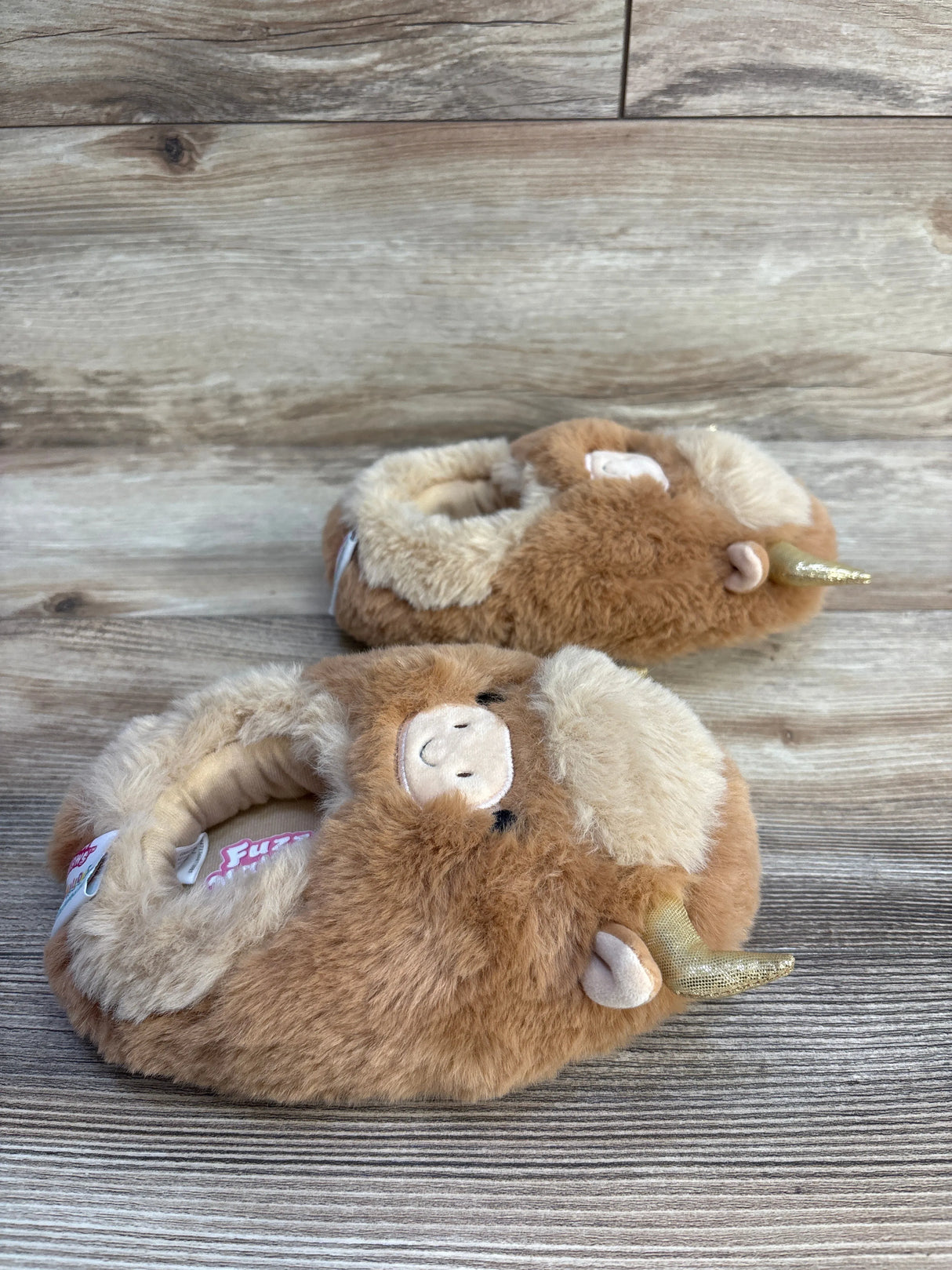 Fuzz-A-Mallows Highland Cow Slippers Brown sz 13c - Me n Mommy To Be